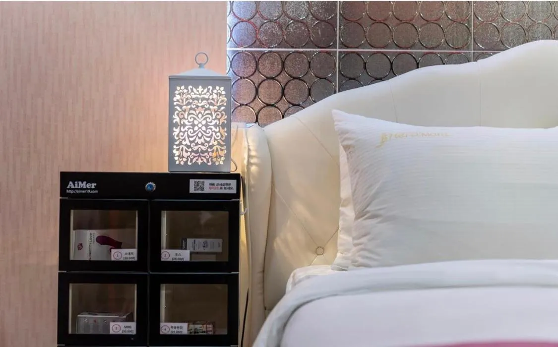 Bed in Hera drive in hotel