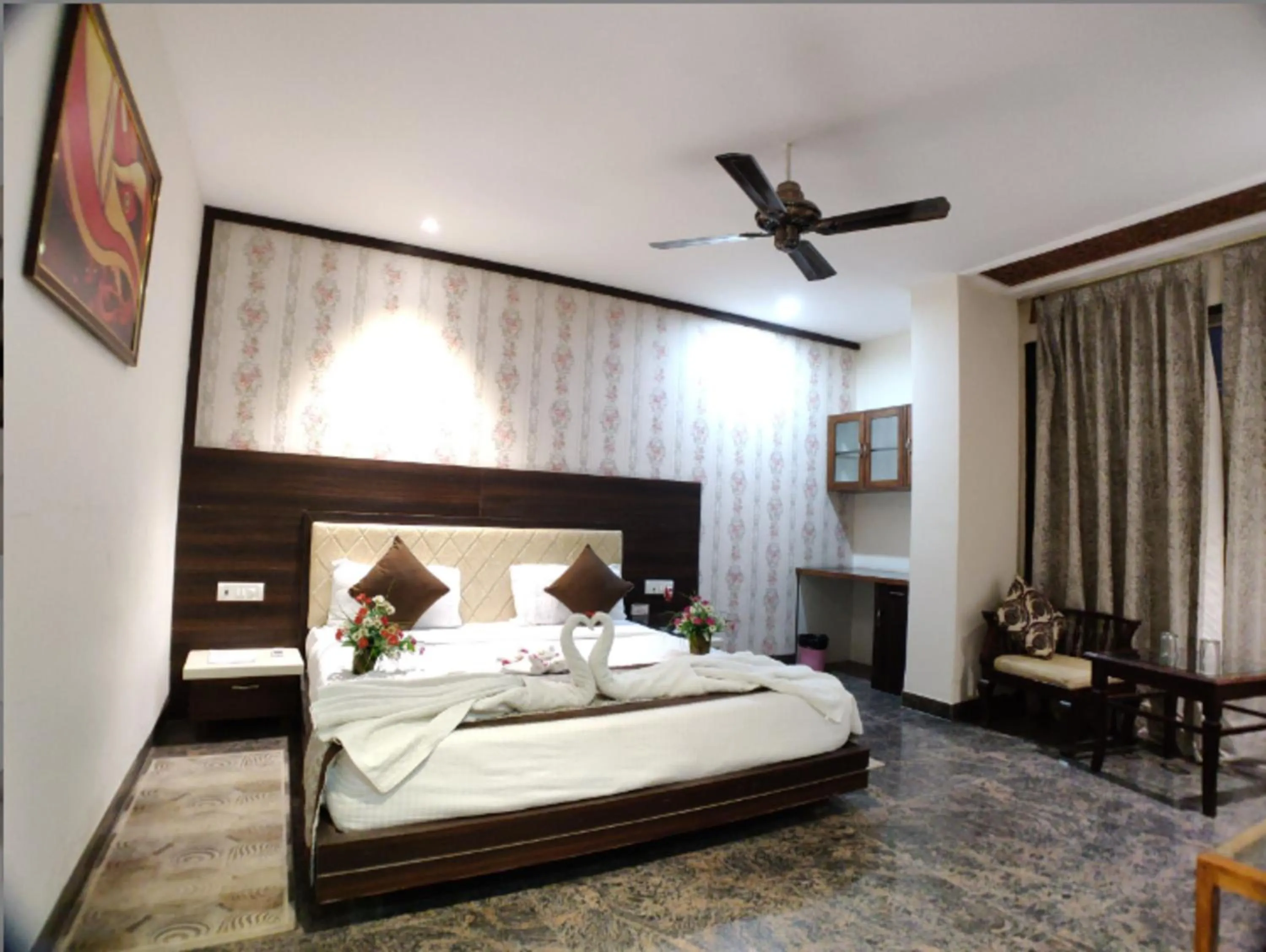 Bed in Hotel Badrika Inn