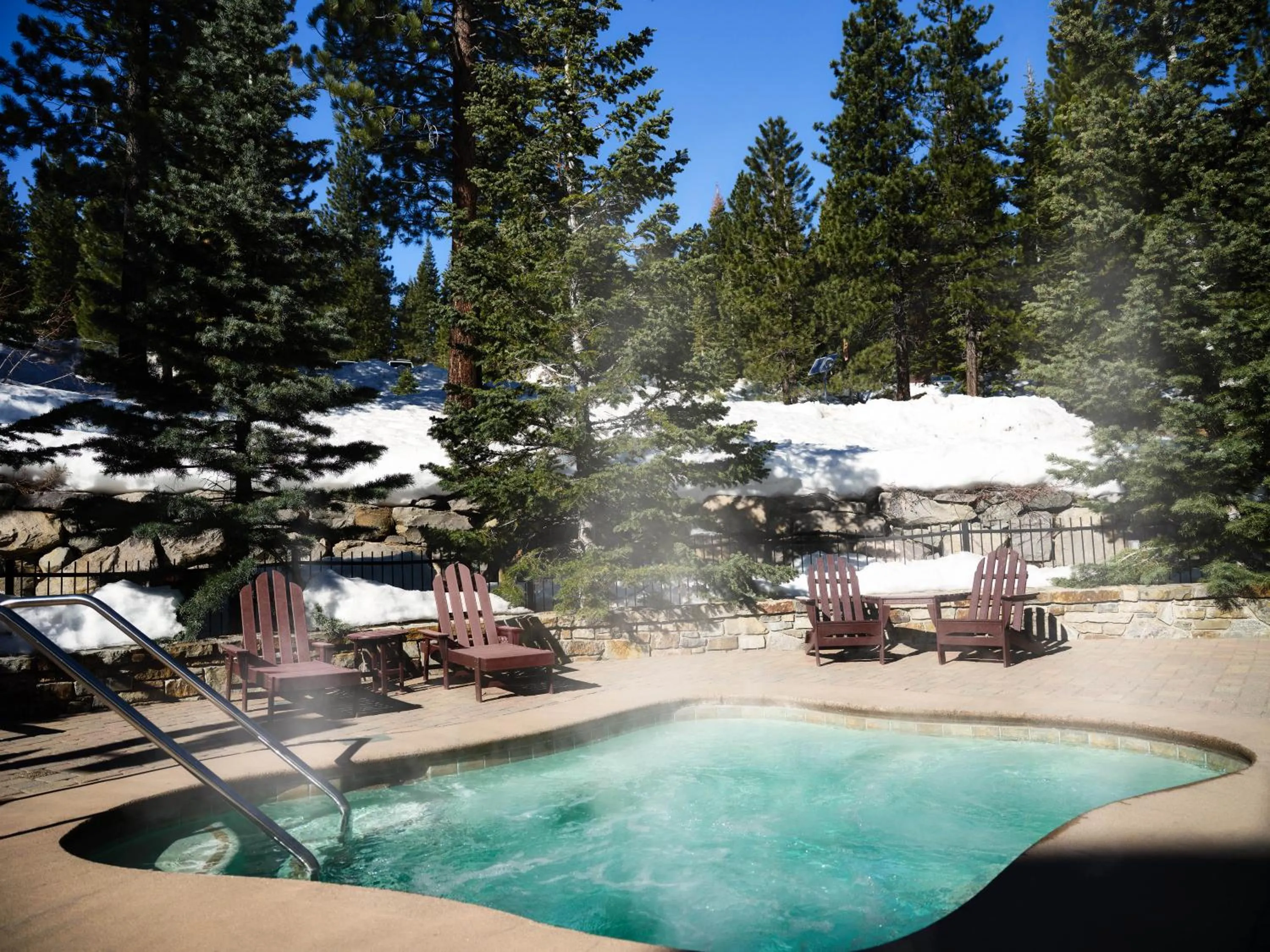Hot Tub in Hyatt Vacation Club at Northstar Lodge