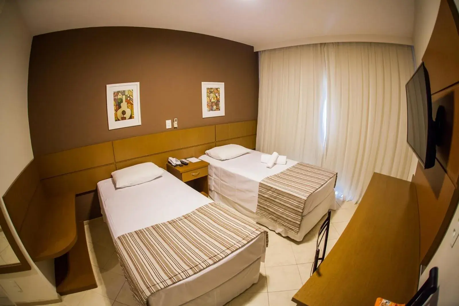 Deluxe Twin Room - single occupancy in Mundial Parque Hotel Deluxe Twin Room - single occupancy in Mundial Parque Hotel