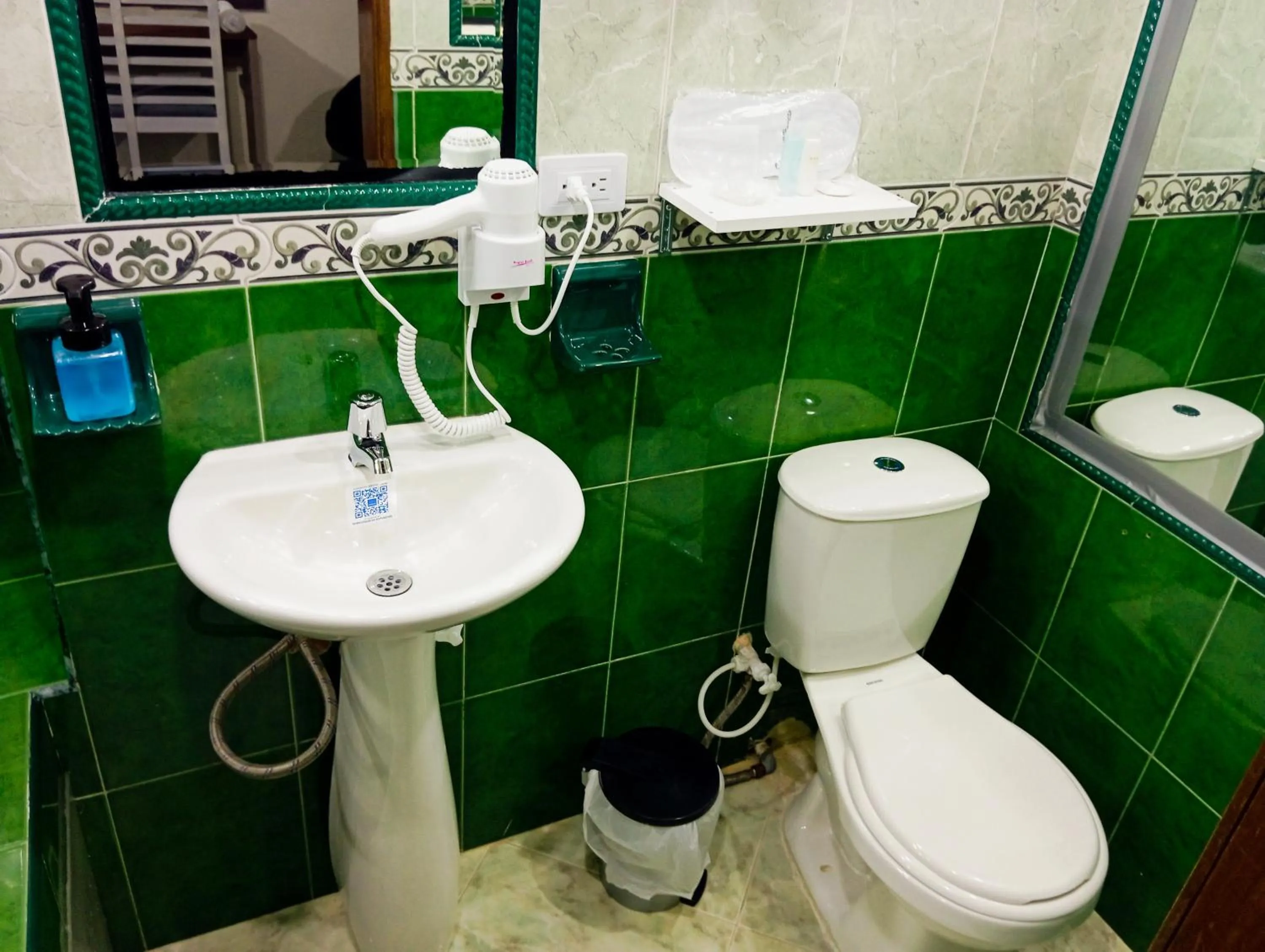 HOTEL MENDOZA BOUTIQUE - Cerca Aeropuerto El Dorado