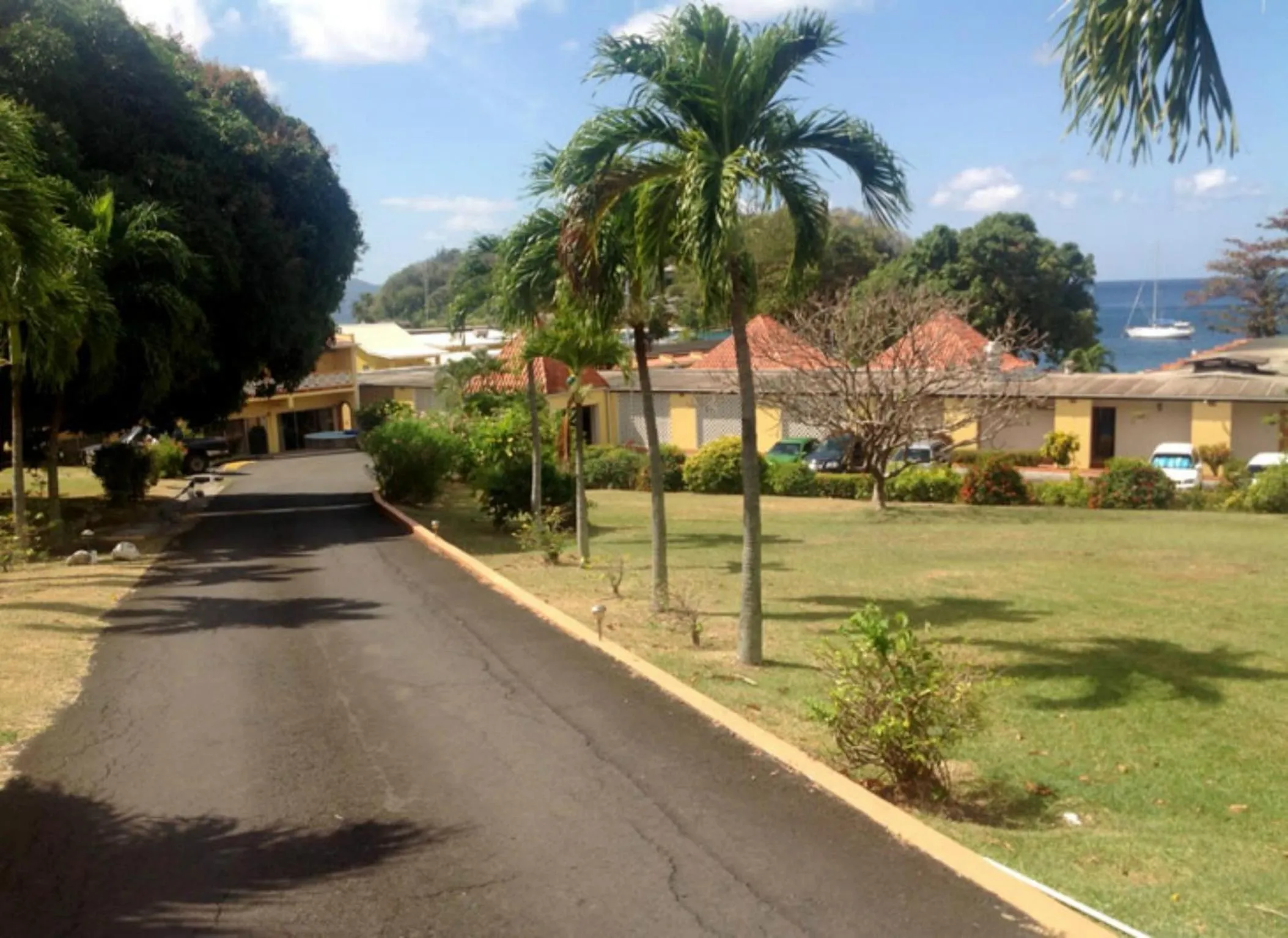 Facade/entrance in Sunset Shores Beach Hotel