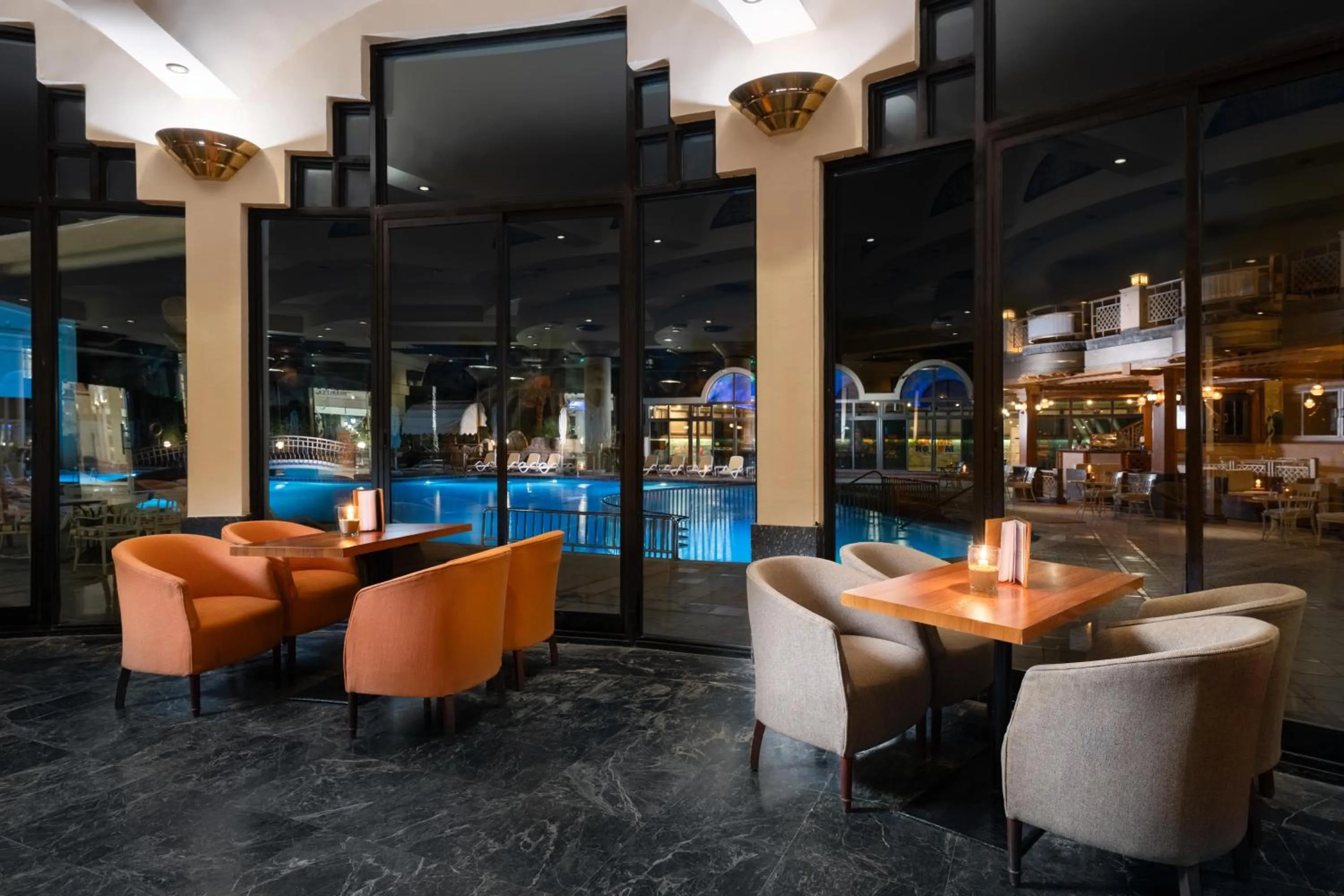 Lounge or bar in JAZ Pyramids Resort