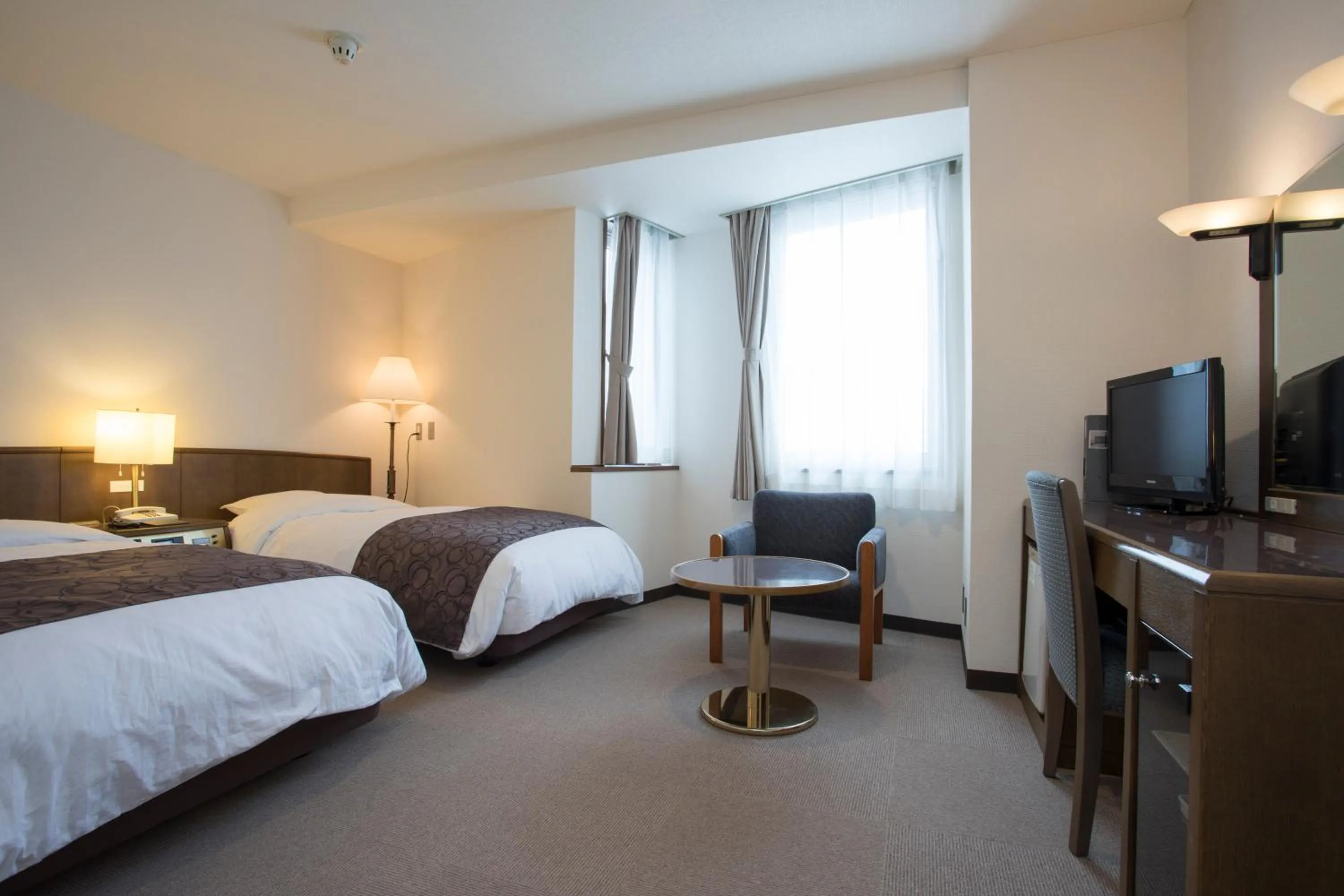 Photo of the whole room in Hotel Sunroute Aomori