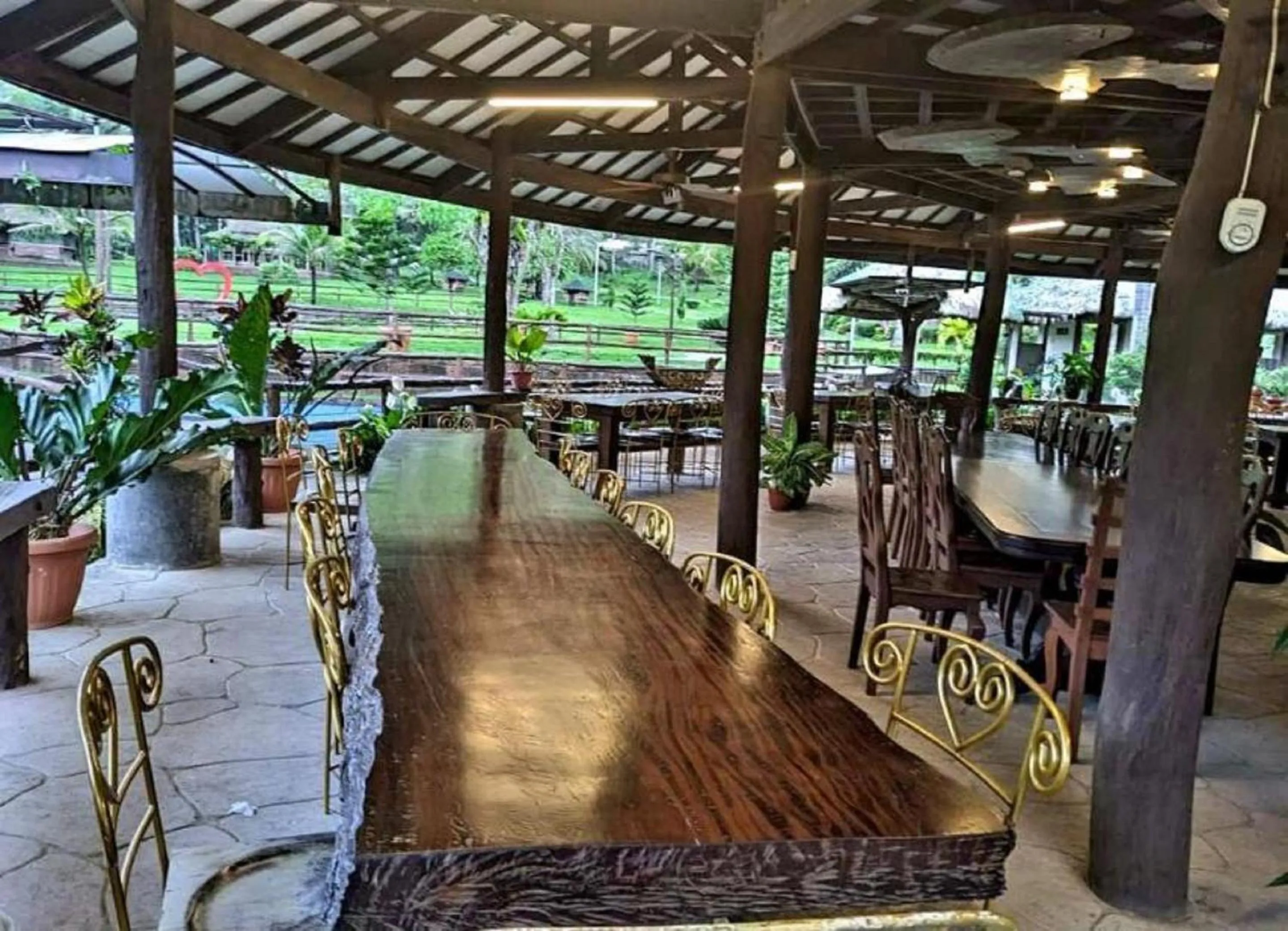 Restaurant/places to eat in Balay Ni Tatay Farm Resort by Cocotel