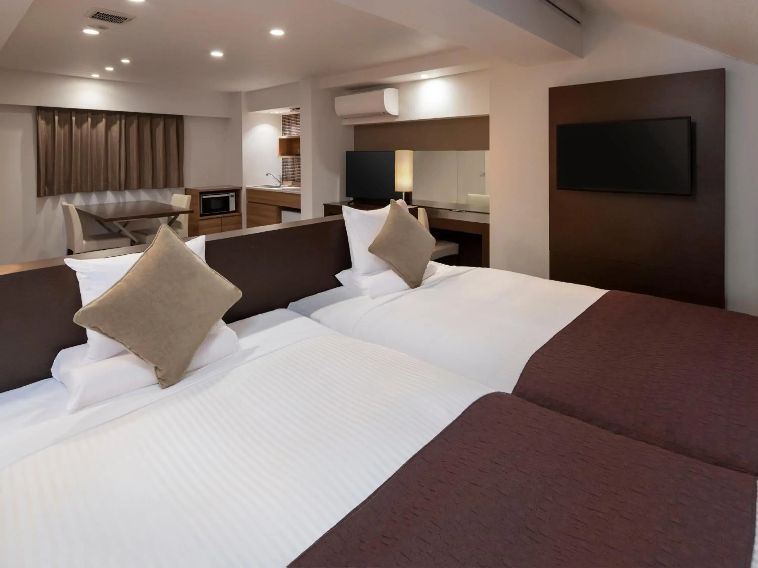 Deluxe Twin with Kitchen - House Keeping is Optional with Additional Cost in FLEXSTAY INN Iidabashi Deluxe Twin with Kitchen - House Keeping is Optional with Additional Cost in FLEXSTAY INN Iidabashi