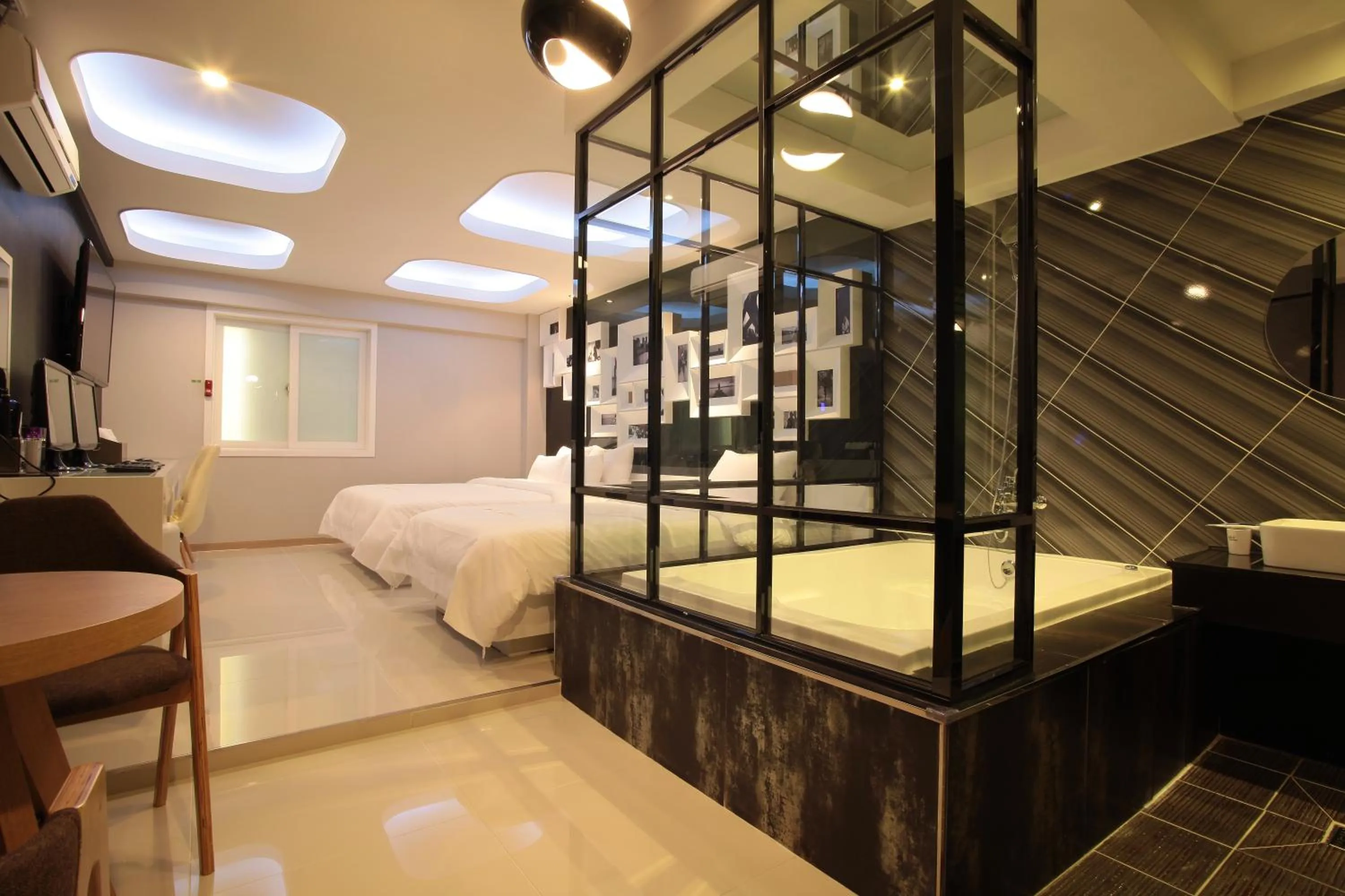 Photo of the whole room, Bed in Boutique Hotel Aria Nampo