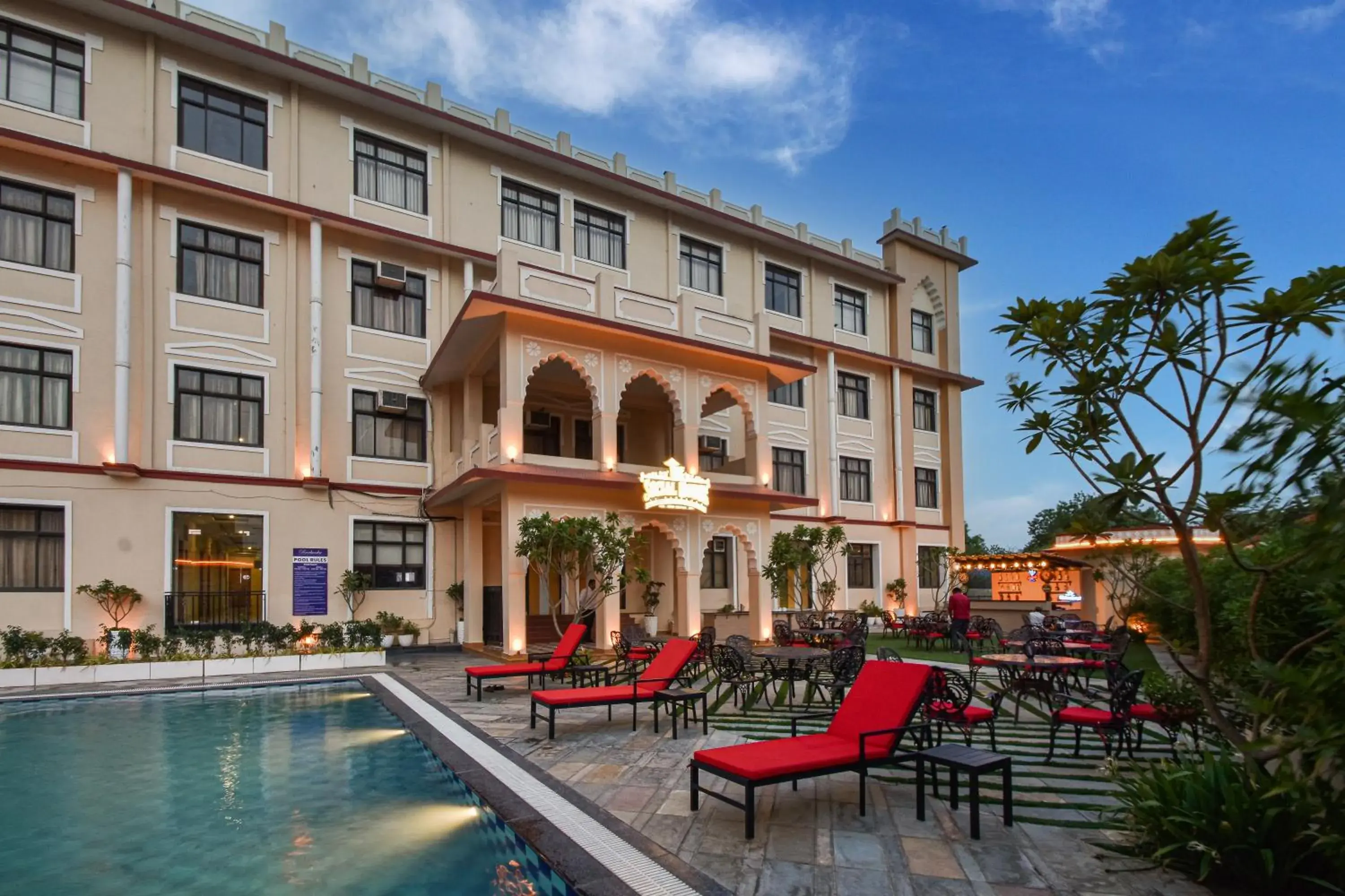 Ranbanka Heritage Resort 1 km from Bhilwara Railway Station Ranbanka Heritage Resort 1 km from Bhilwara Railway Station