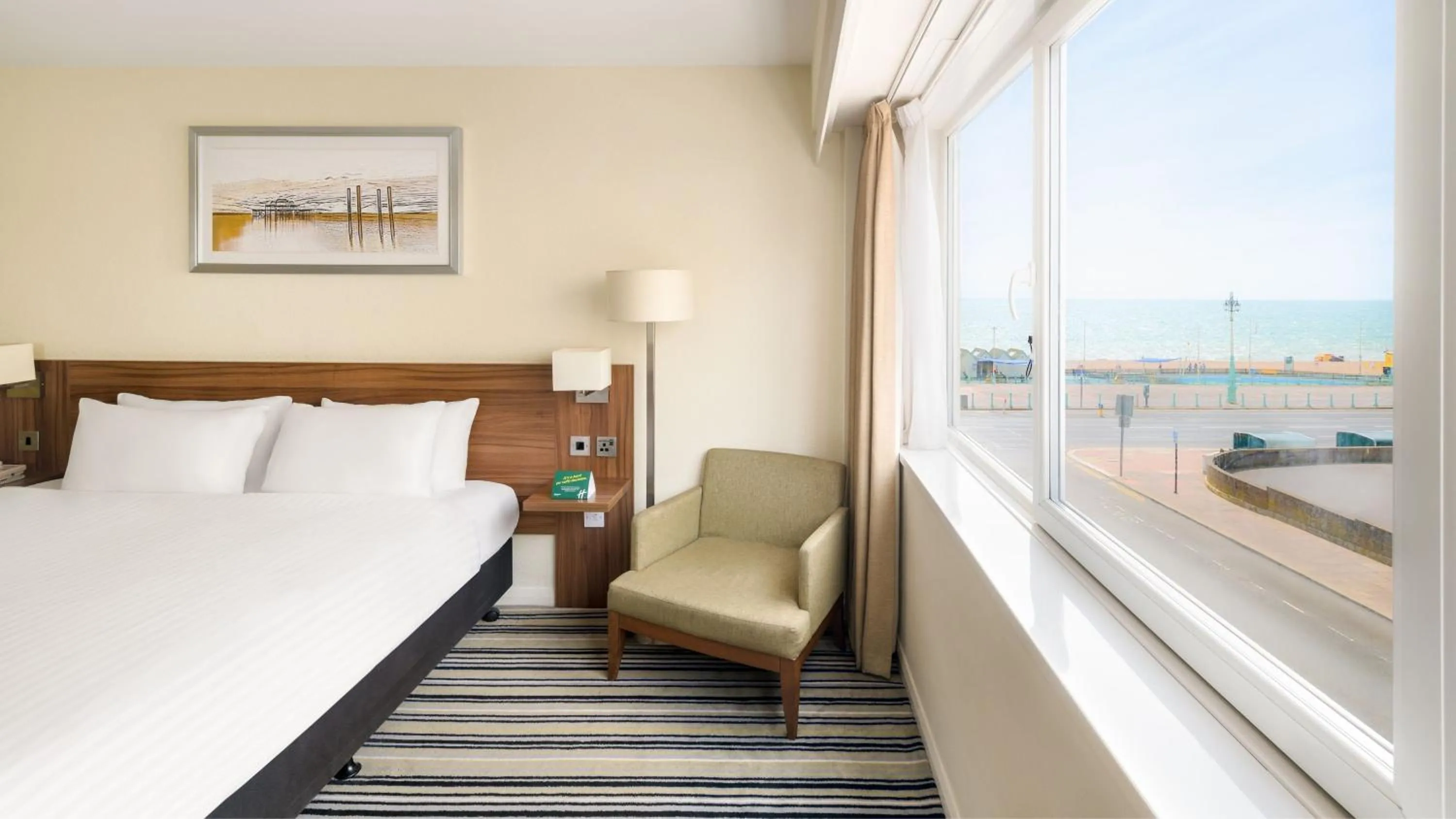 Photo of the whole room, Bed in Holiday Inn Brighton Seafront by IHG