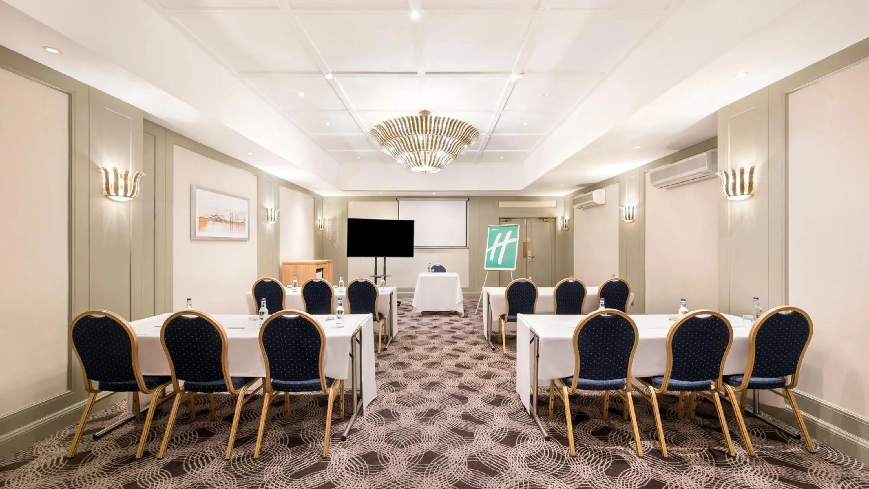 Meeting/conference room in Holiday Inn Brighton Seafront by IHG