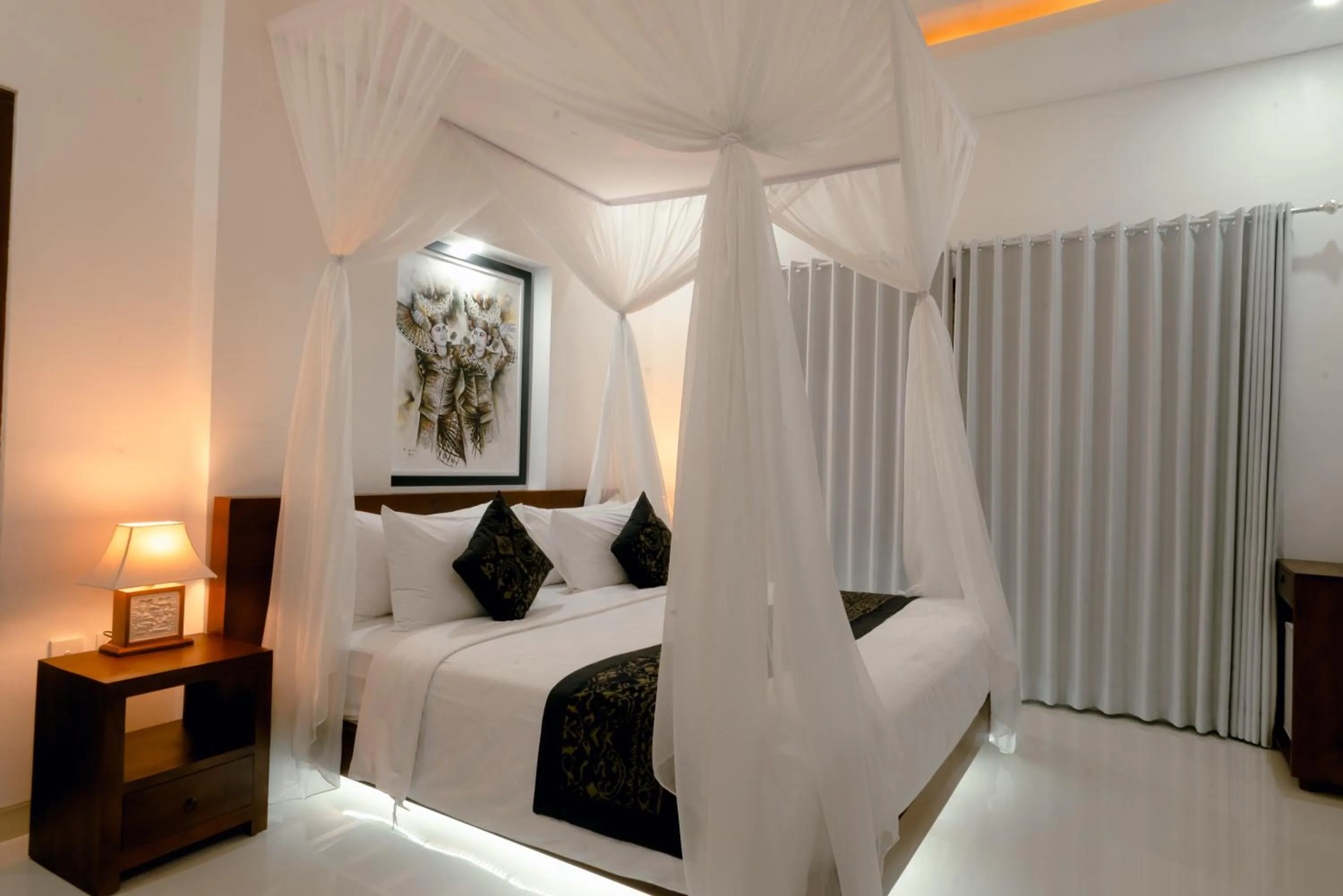 Bed in Namika Villas Ubud