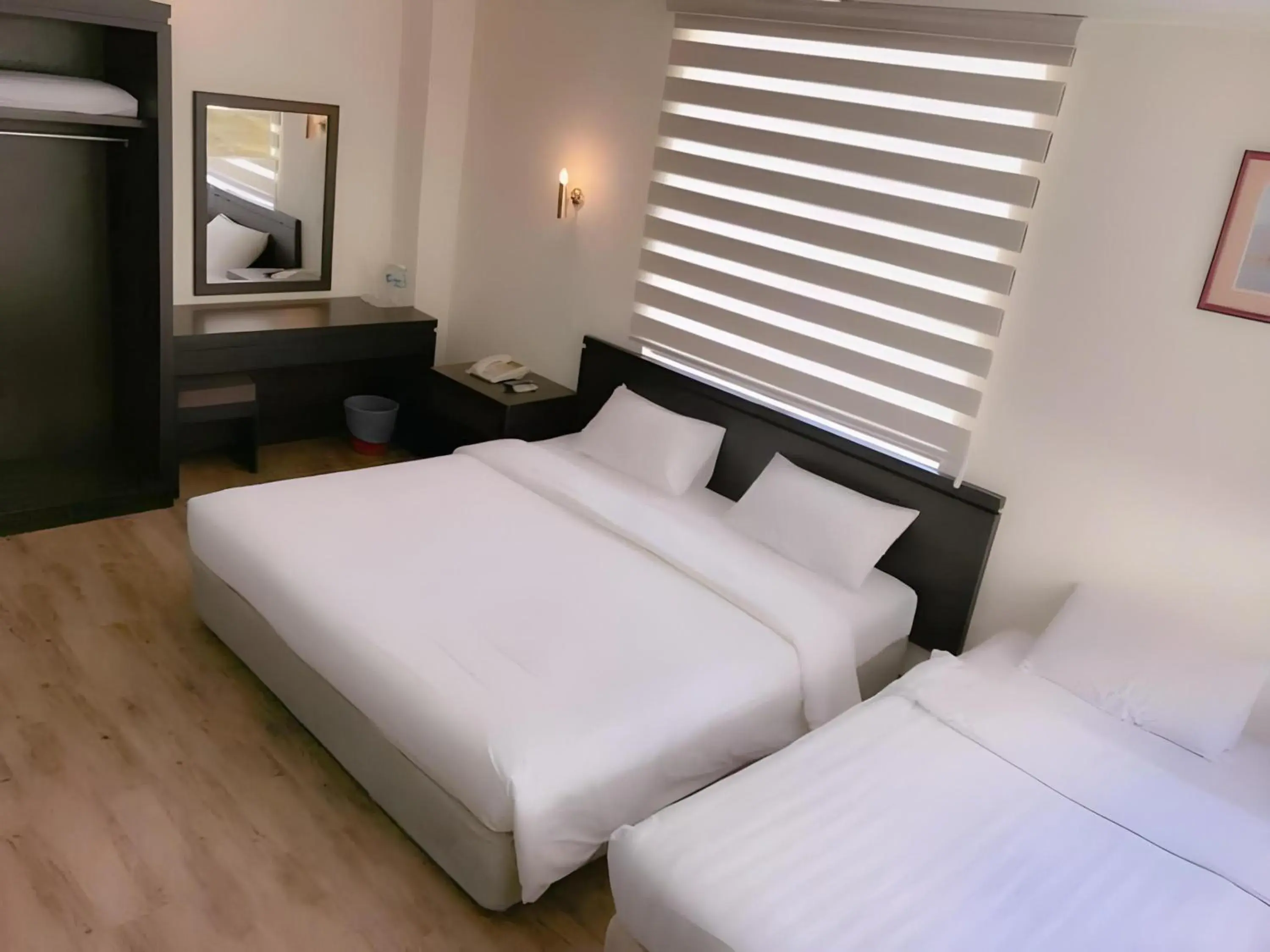 Superior Suite - single occupancy in Hotel O Asia City Superior Suite - single occupancy in Hotel O Asia City