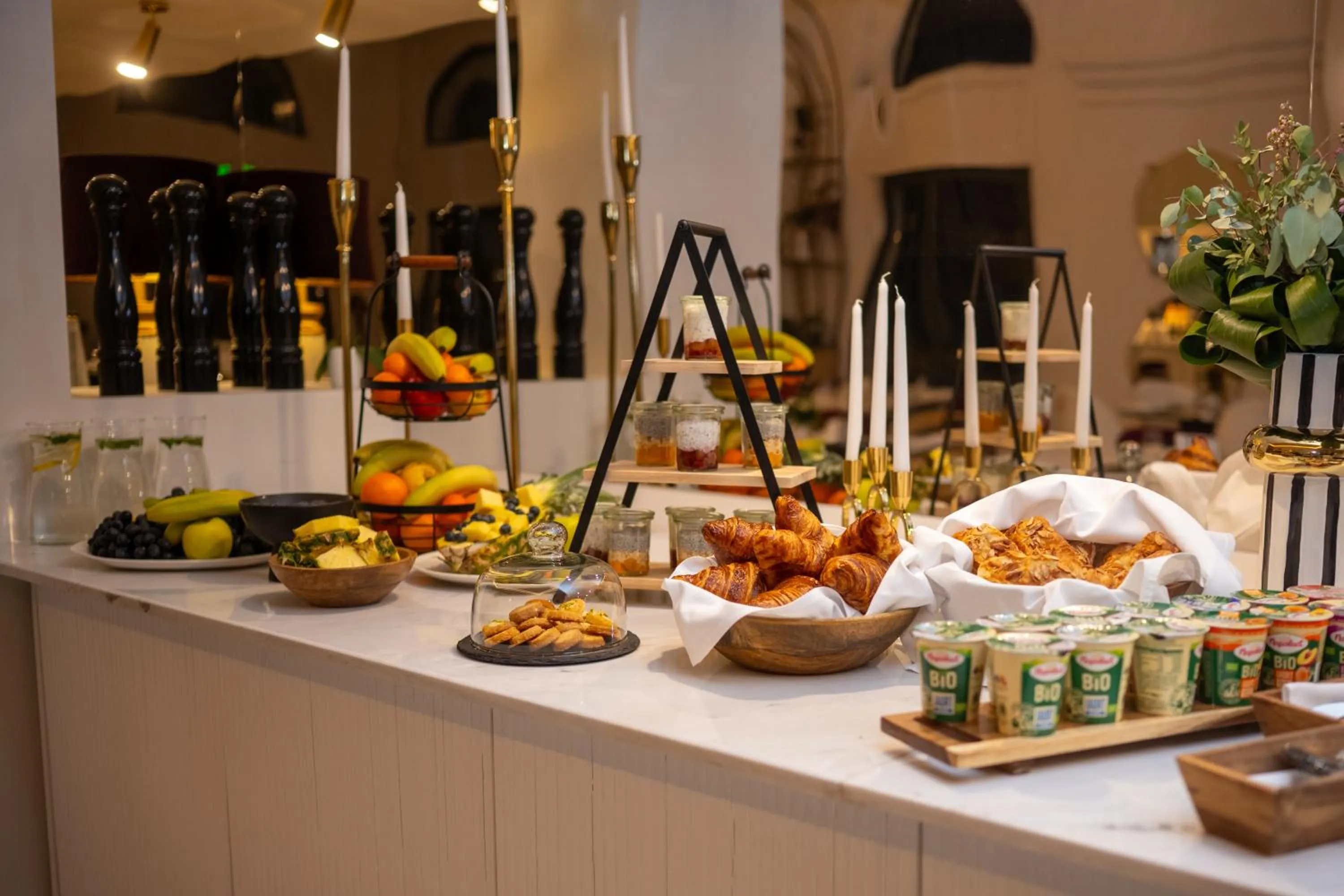 Breakfast in ZET Hotel