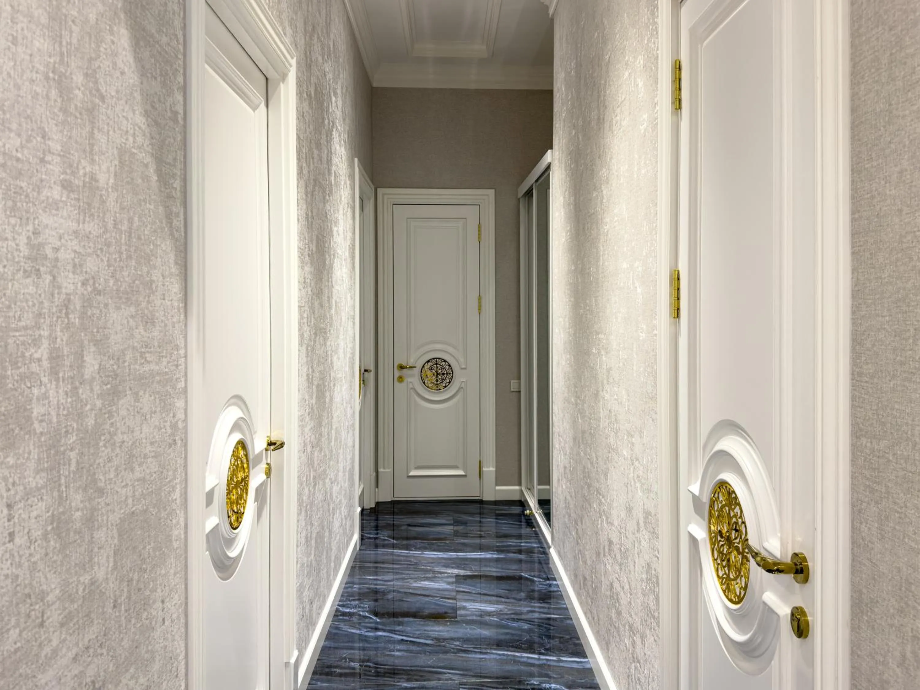 Communal lounge/ TV room in YakkaSaray Premium Apartment