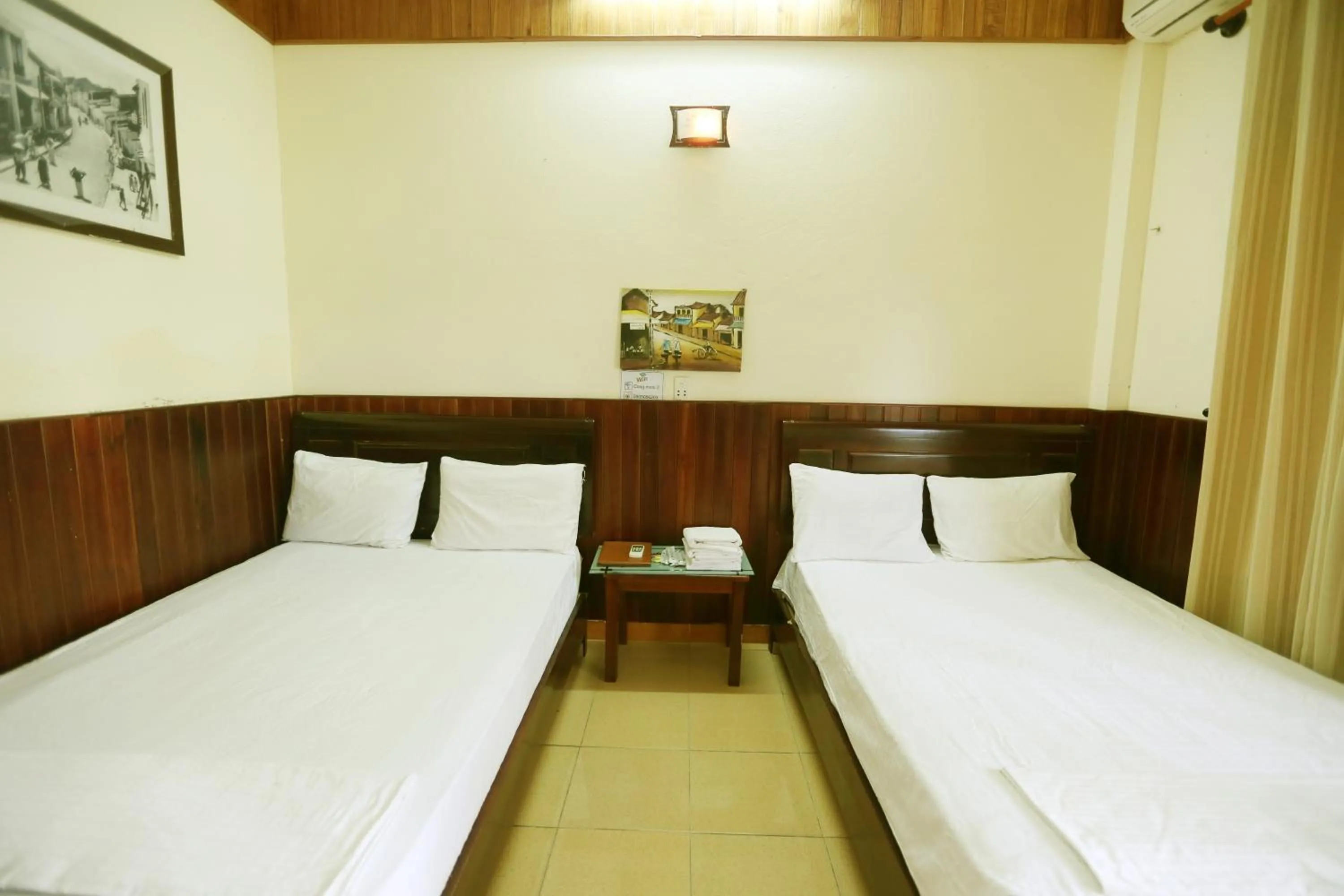 Bed in Homestay Hong Cong