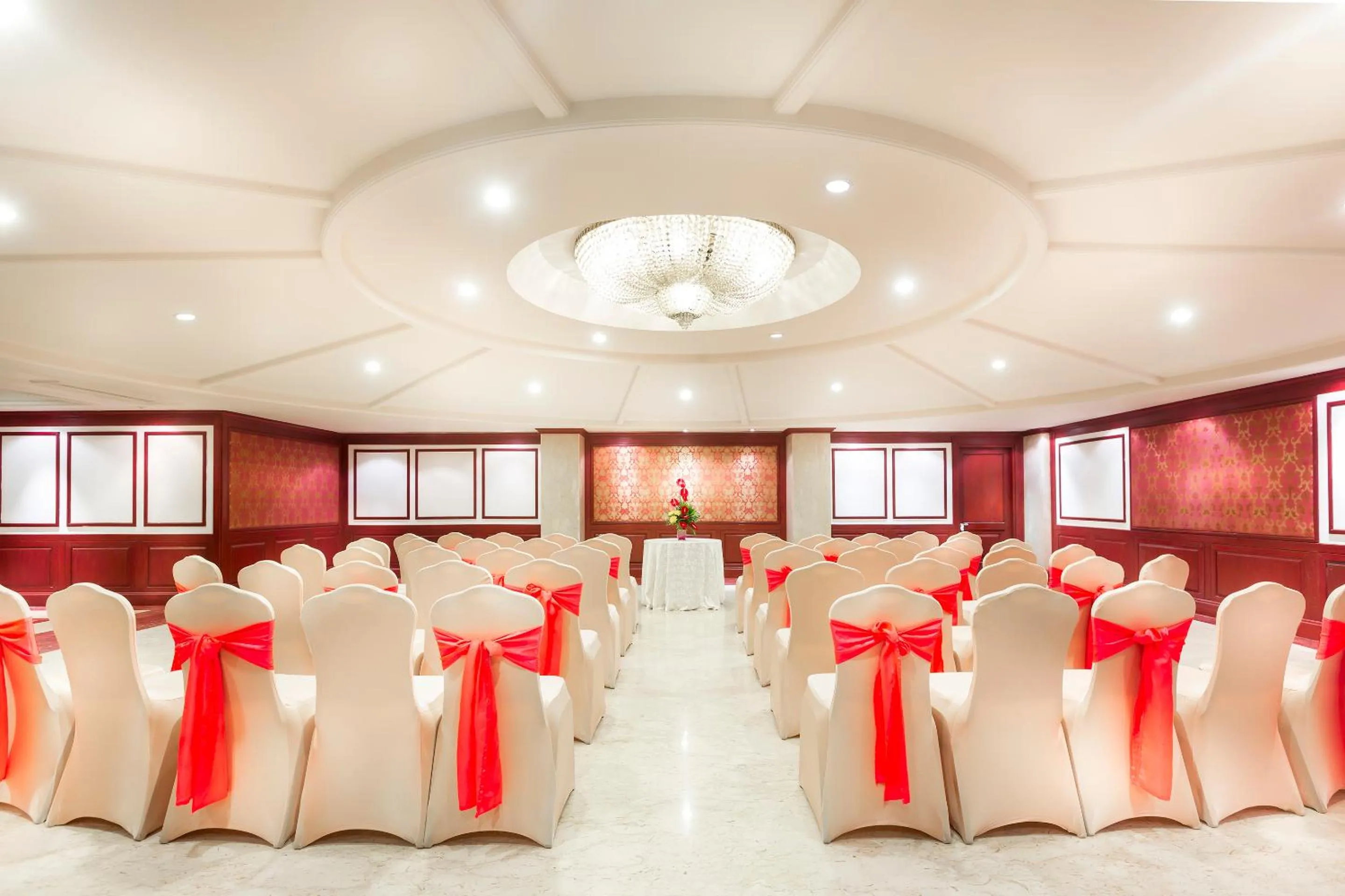Banquet/Function facilities in Grand Chennai by GRT Hotels