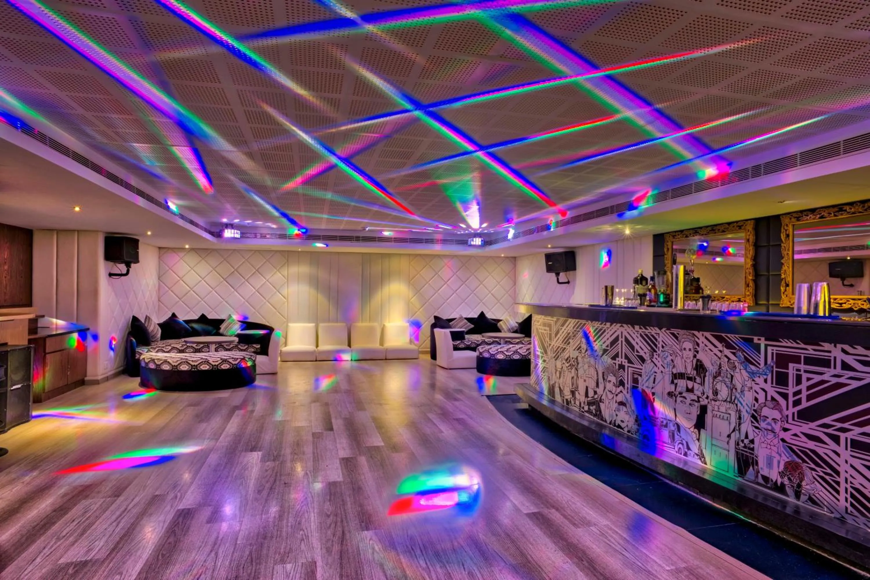 Restaurant/places to eat in Grand Chennai by GRT Hotels