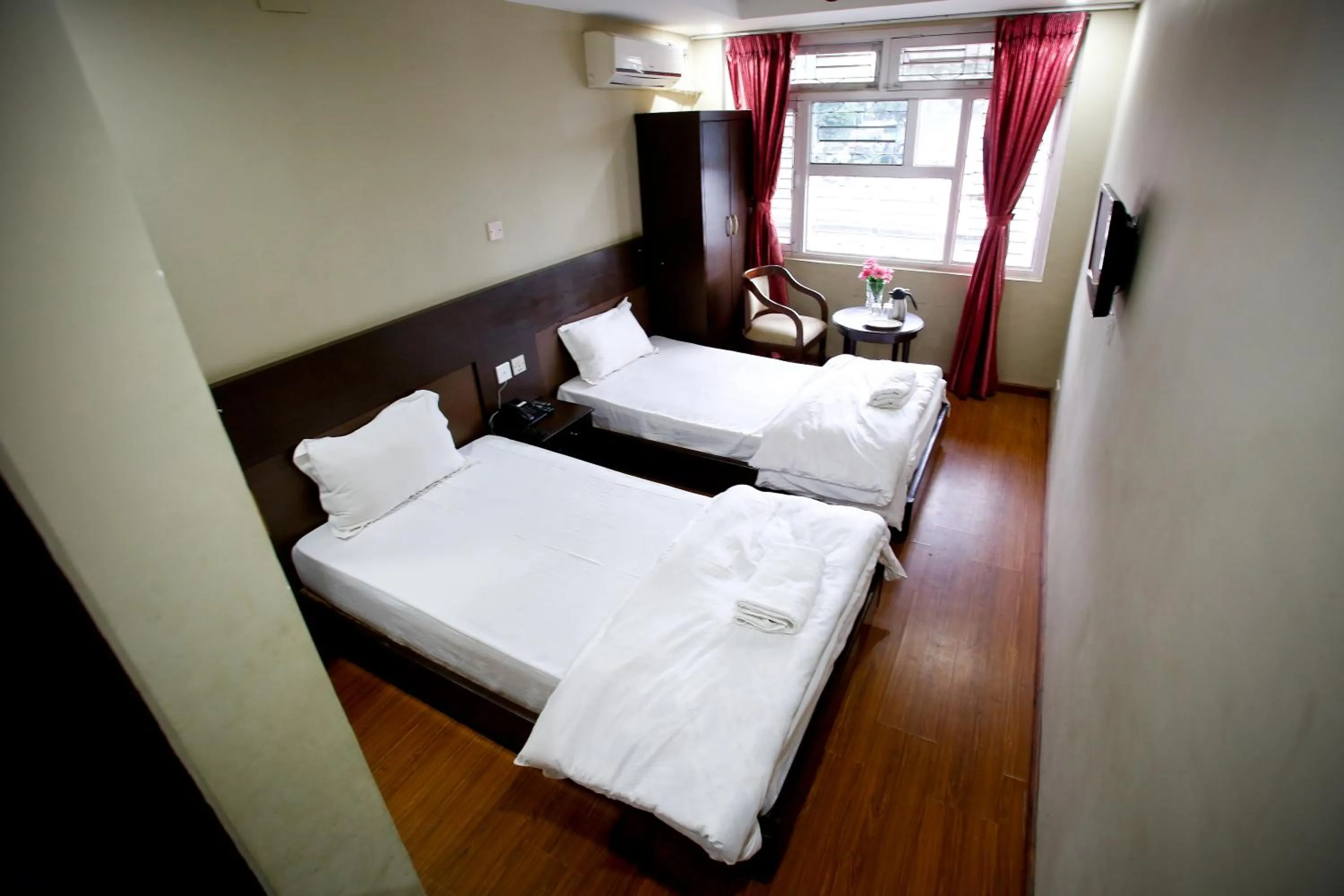 Bathroom, Bed in Hotel Nandini