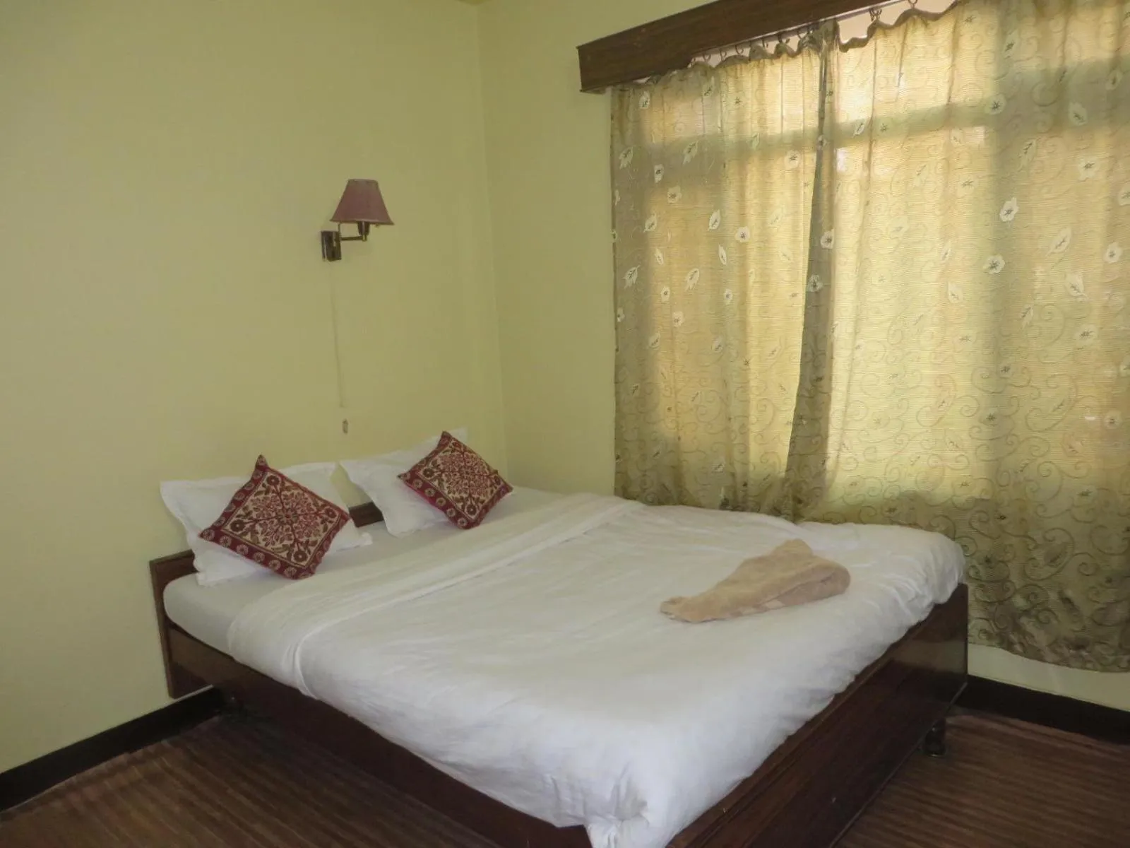 Bed in New United Hotel