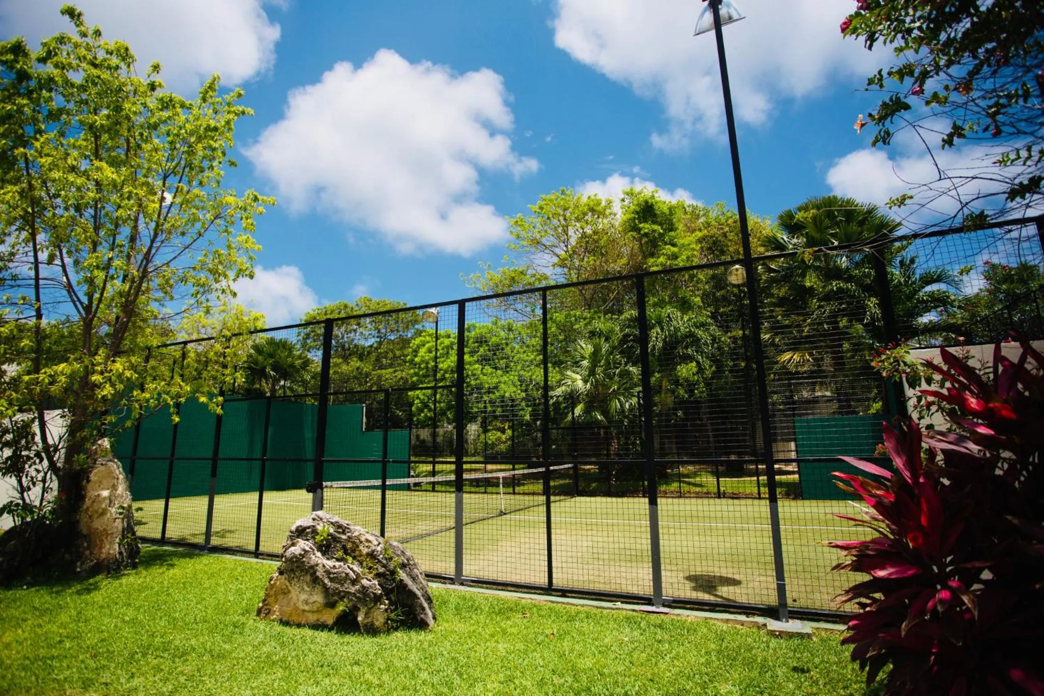 Tennis court in Deluxe fully furnished 2bd