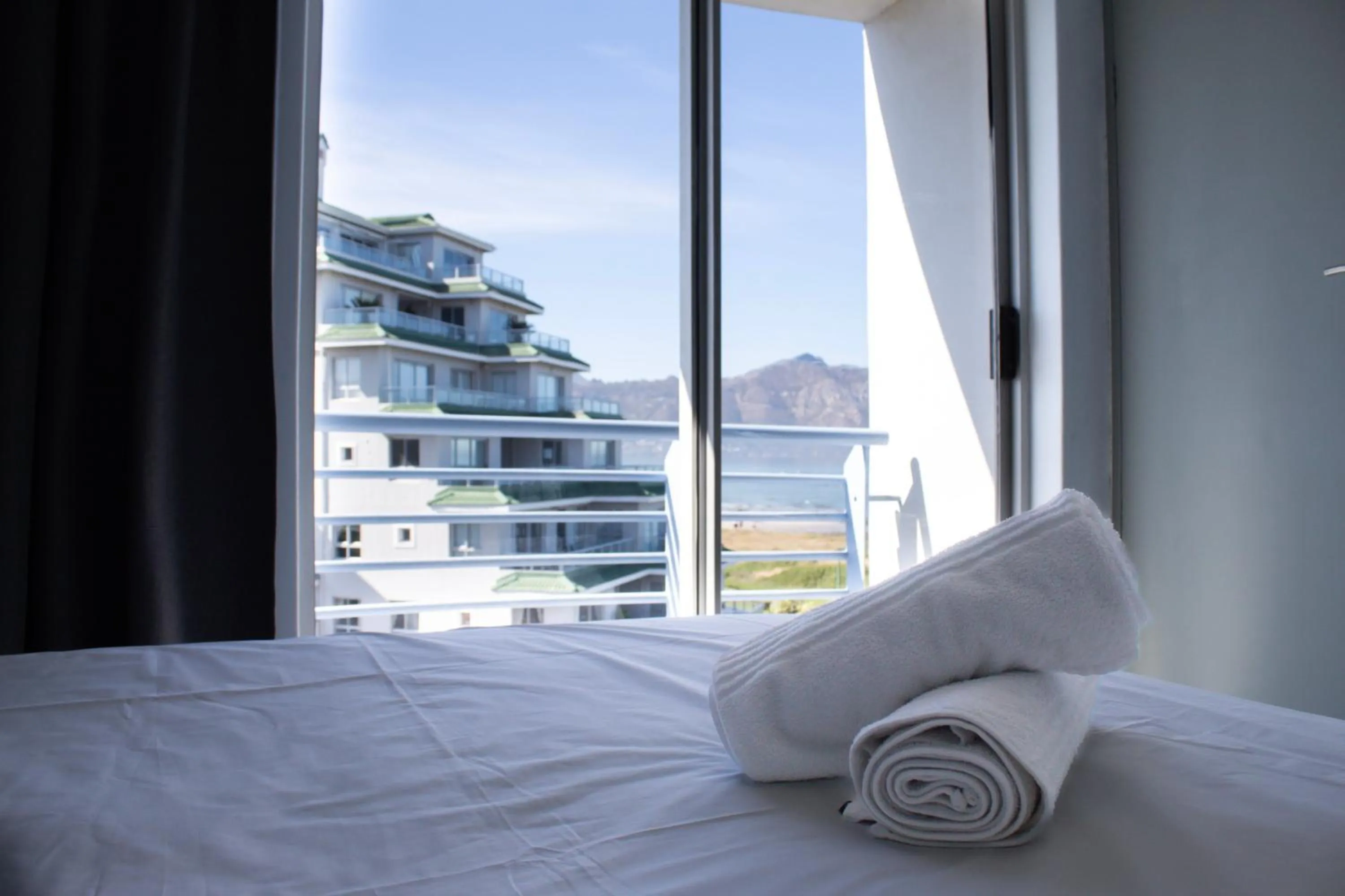 View (from property/room), Bed in Ocean Breeze Hotel