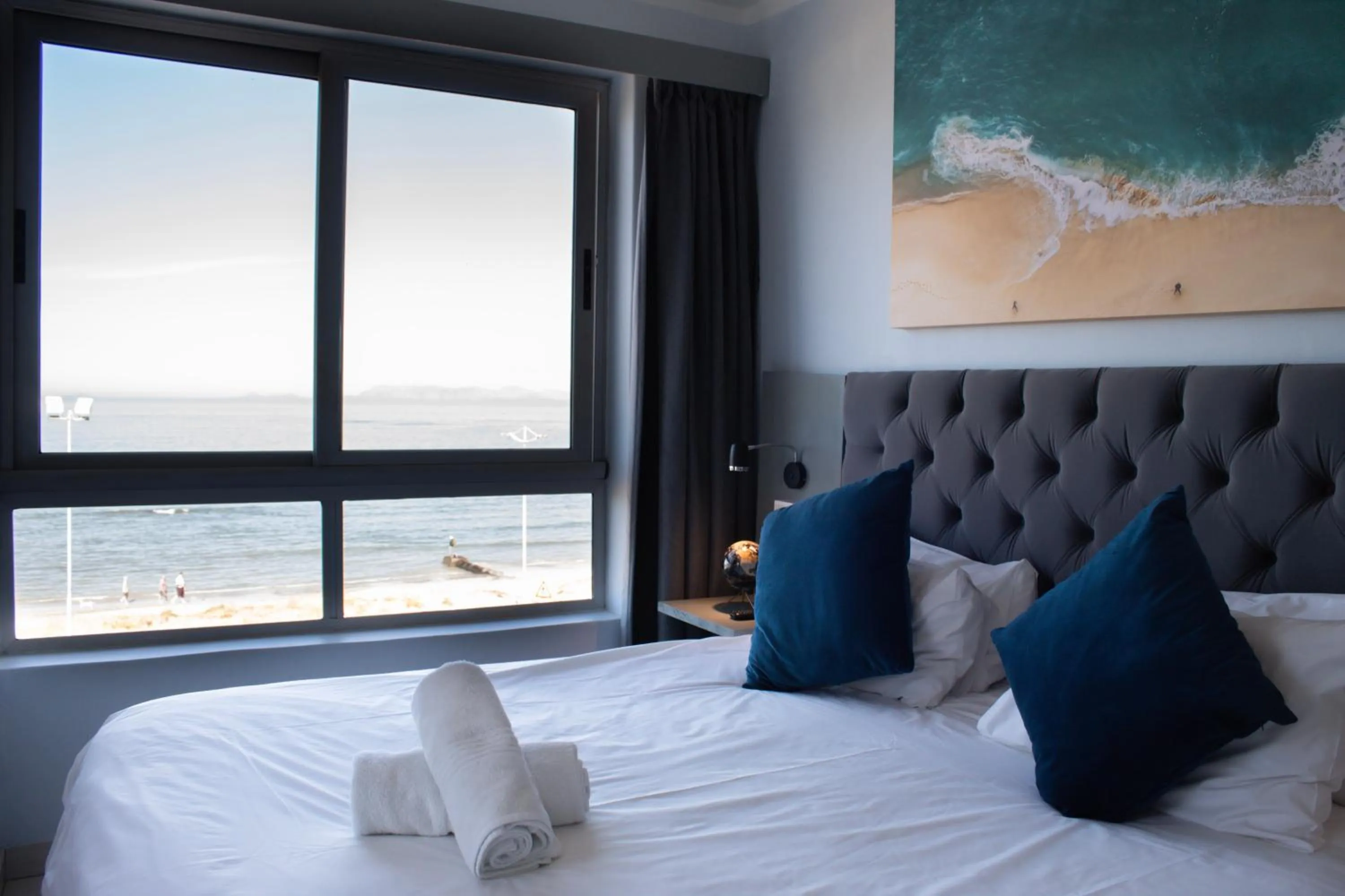 View (from property/room), Bed in Ocean Breeze Hotel