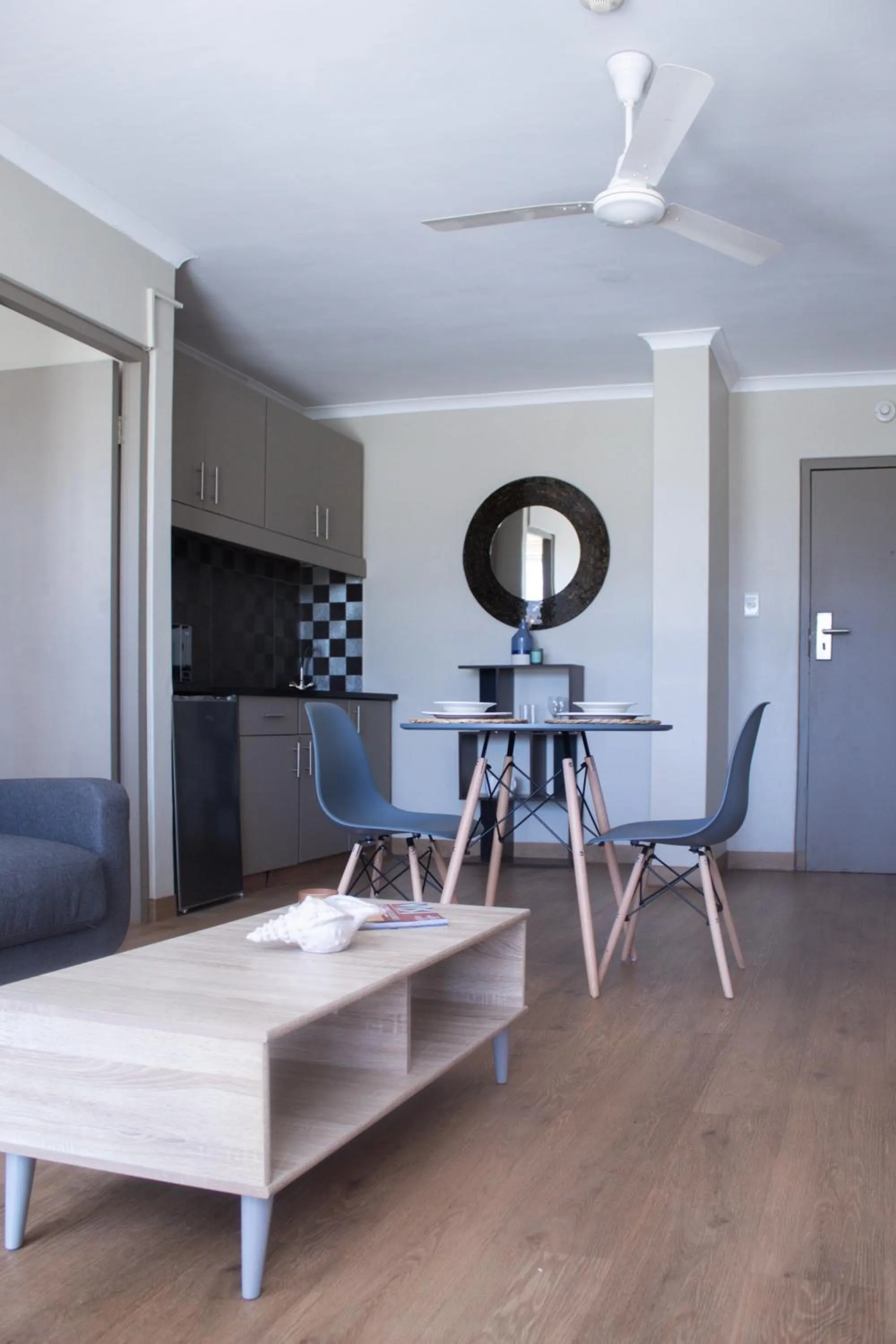 Kitchen or kitchenette in Ocean Breeze Hotel