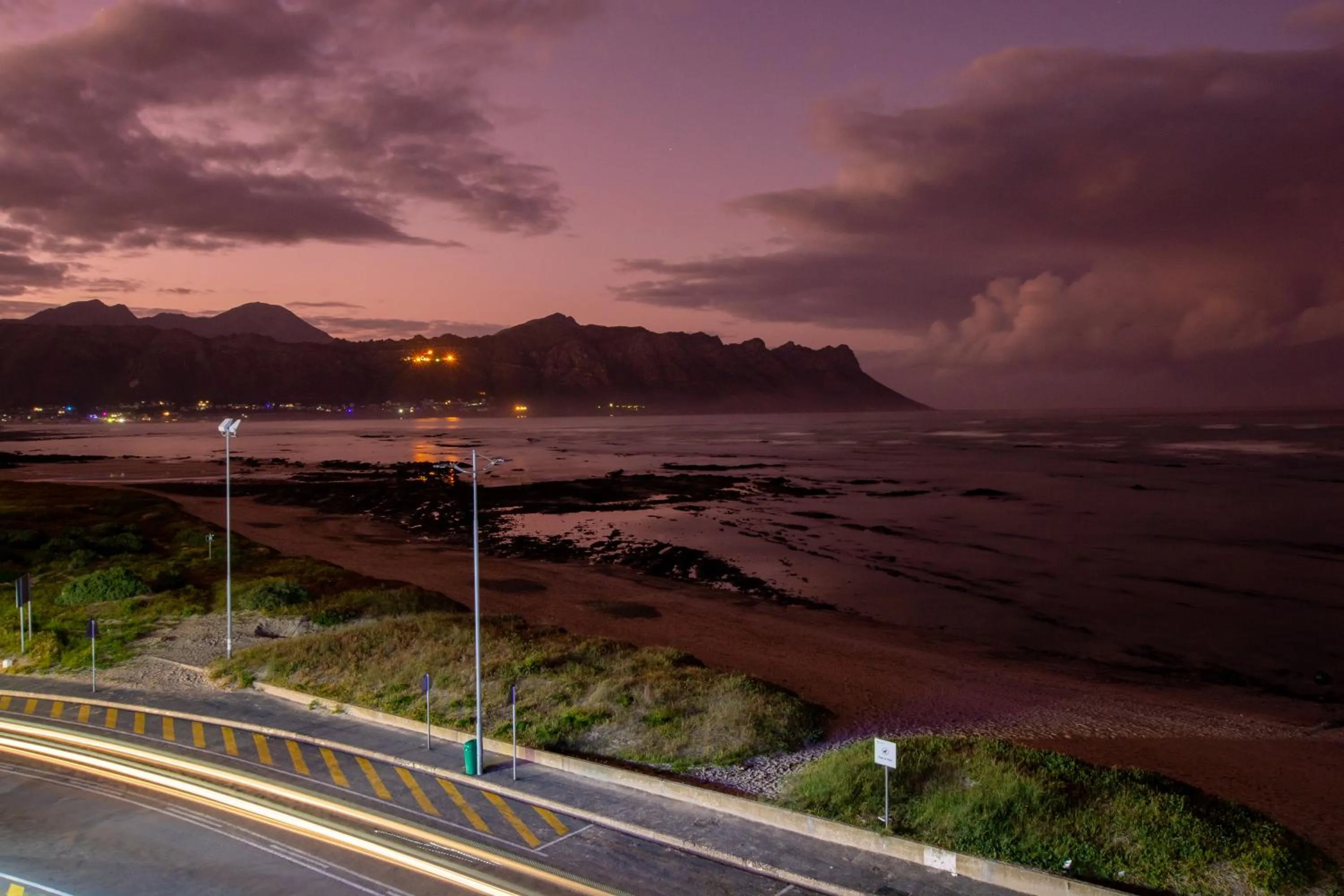 Night in Ocean Breeze Hotel