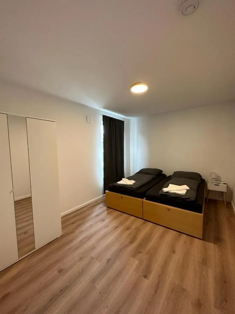 Bed in NorthWest Apartments