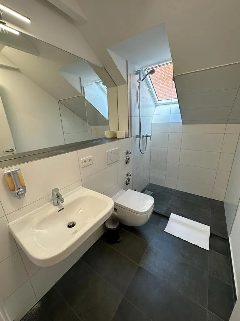 NorthWest Apartments