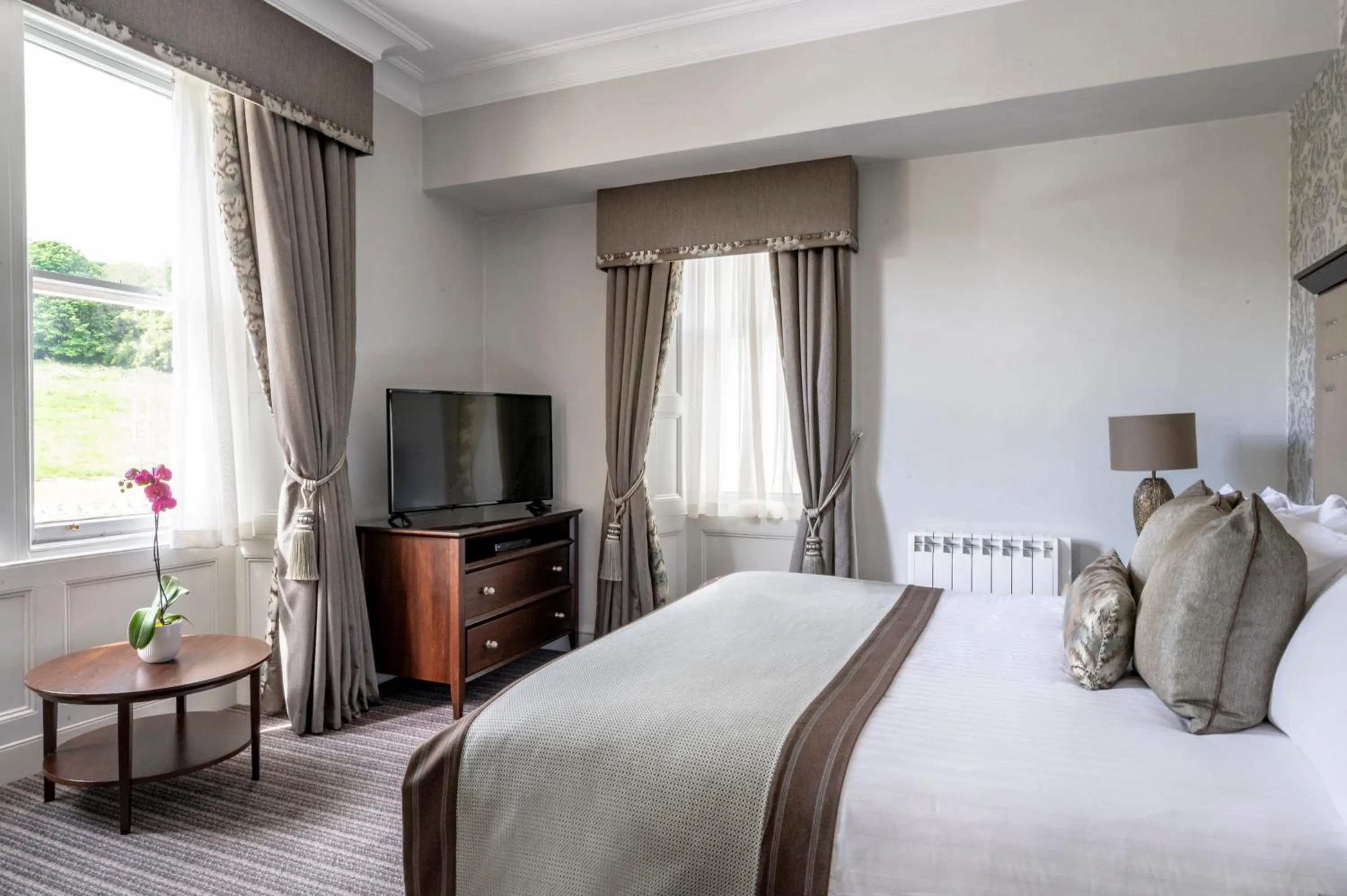 Bedroom, Bed in Norton House Hotel & Spa, Edinburgh