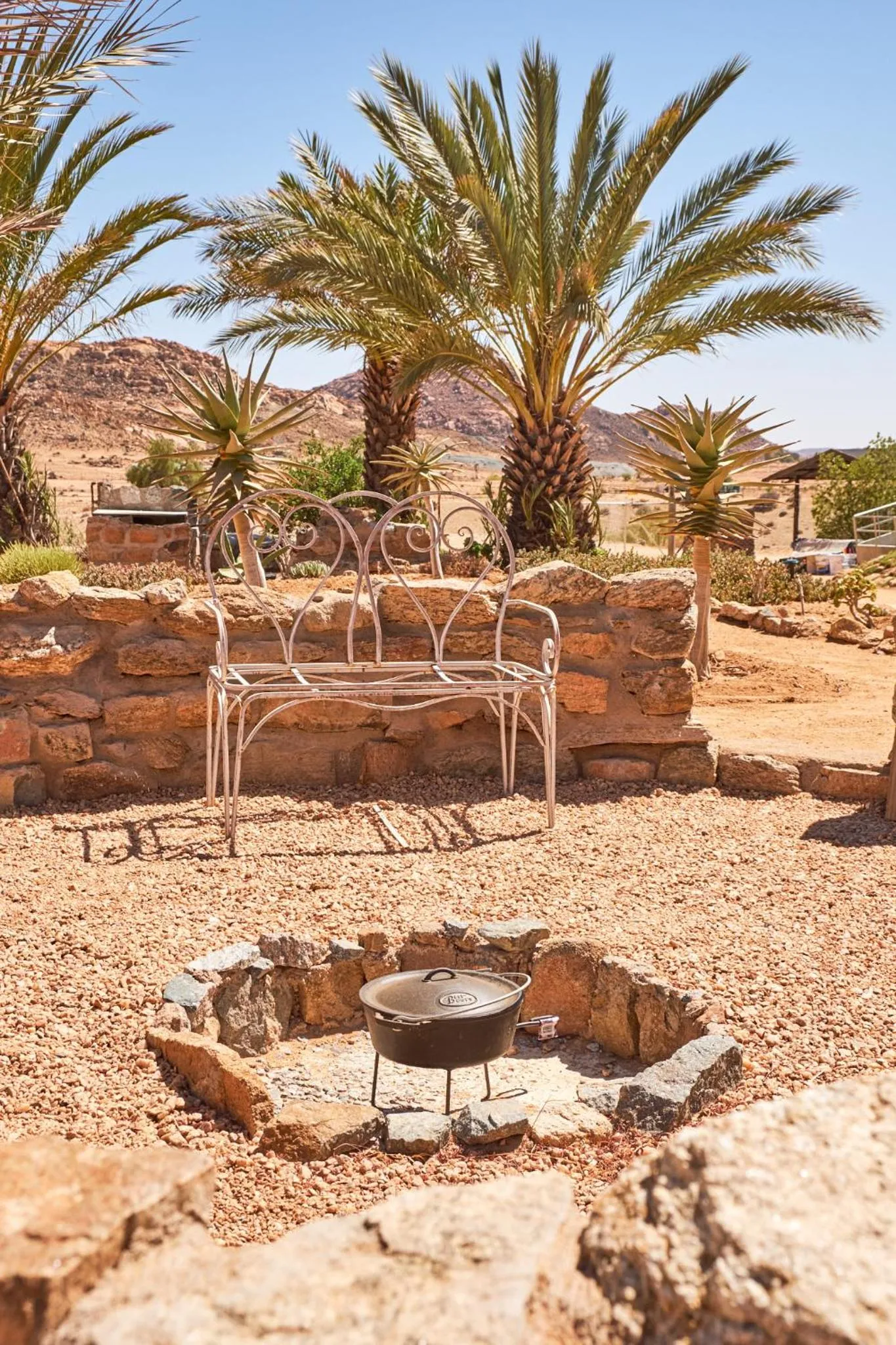 Day in Apollis Cottage