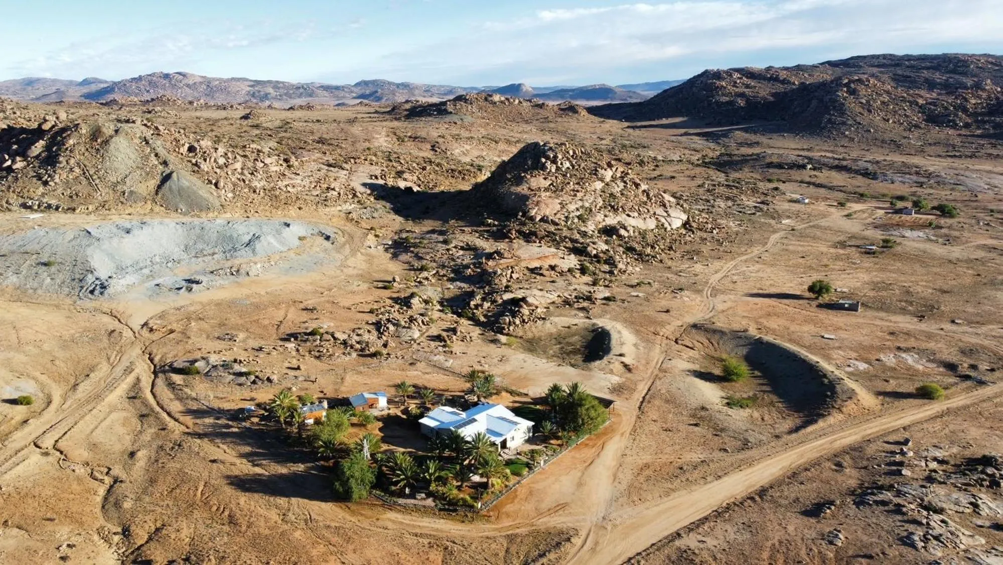 Natural landscape in Apollis Cottage