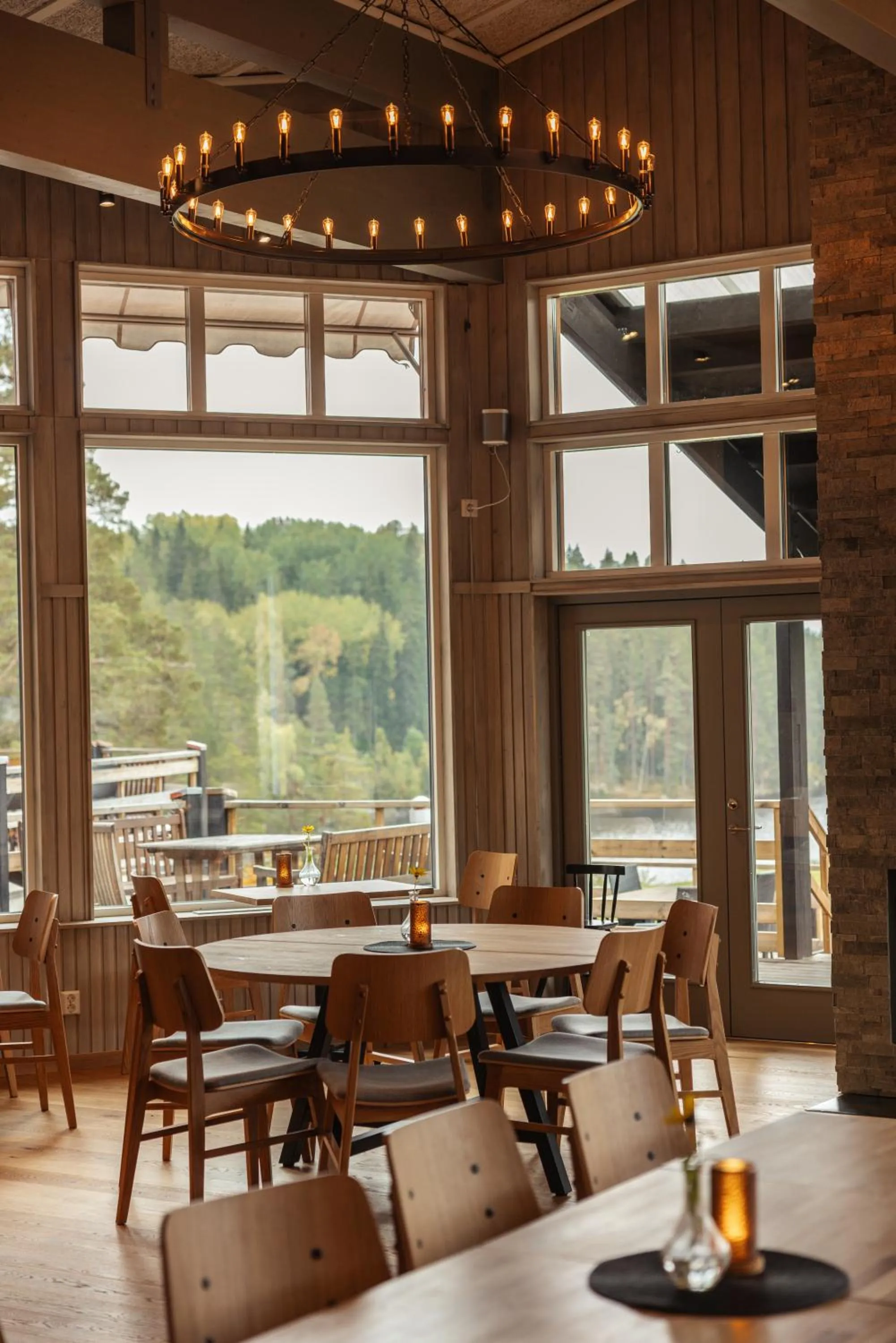 Restaurant/places to eat in Barken Lodge