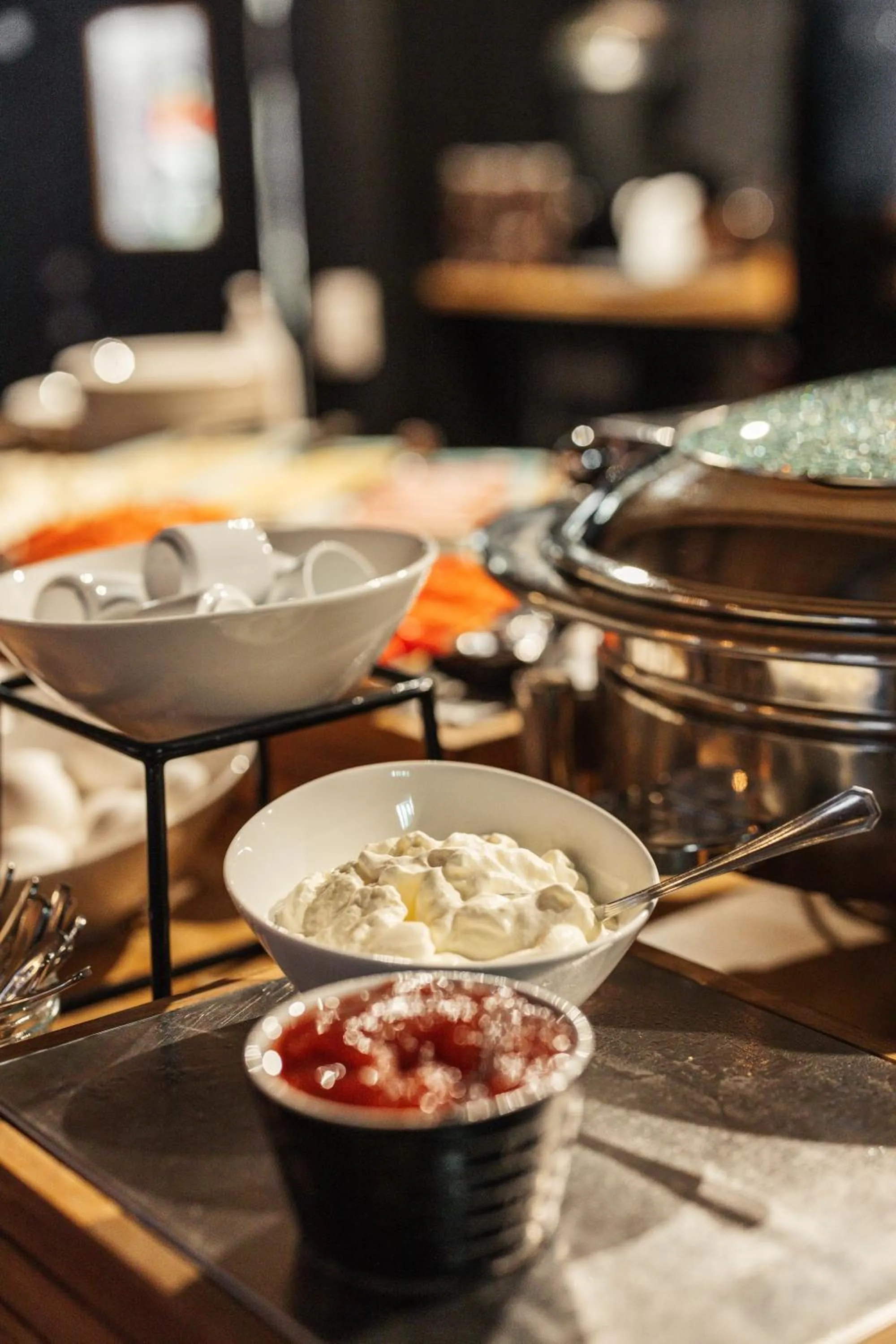 Restaurant/places to eat in Barken Lodge