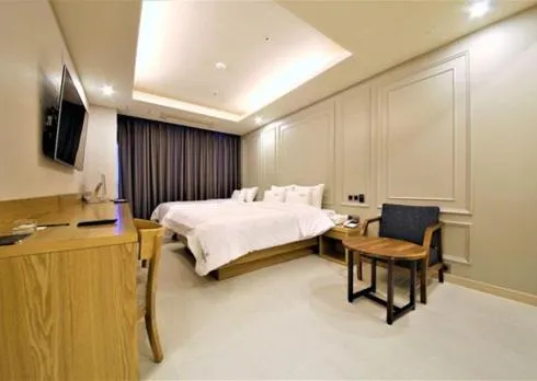 Bed in Yangsan Time Square Hotel