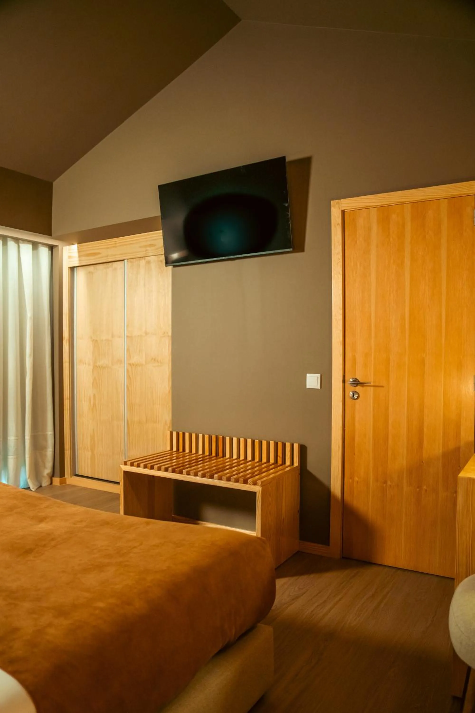 Bed in Quinta do Pedregal Hotel & Spa