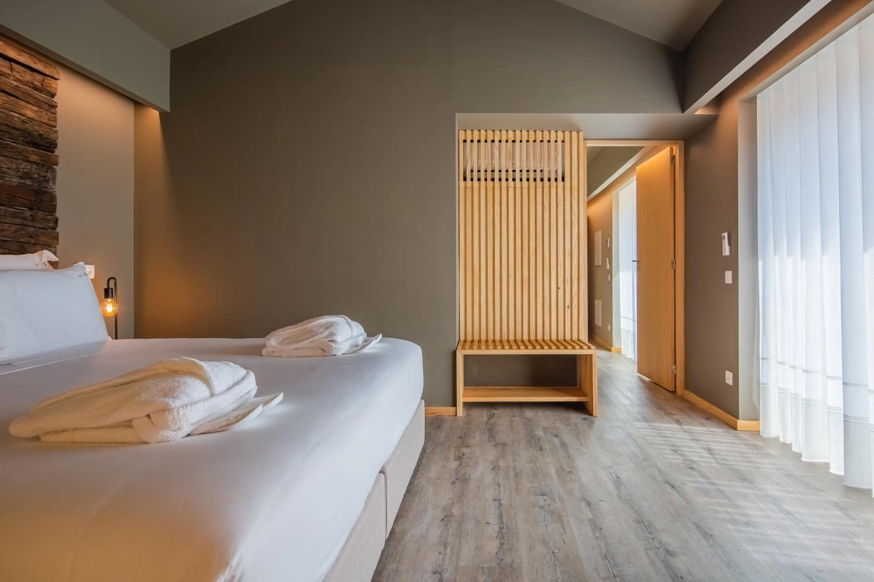 Bedroom, Bed in Quinta do Pedregal Hotel & Spa