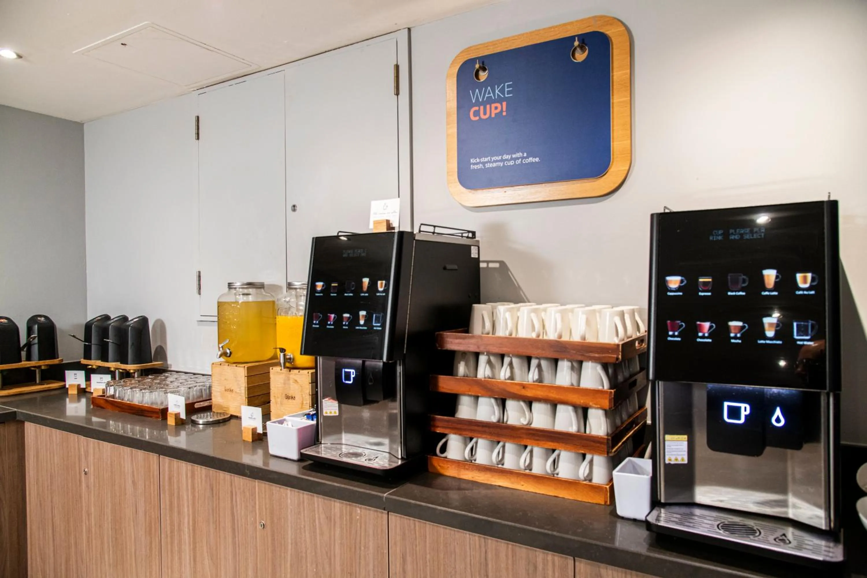 Breakfast in Holiday Inn Express Edinburgh Airport by IHG