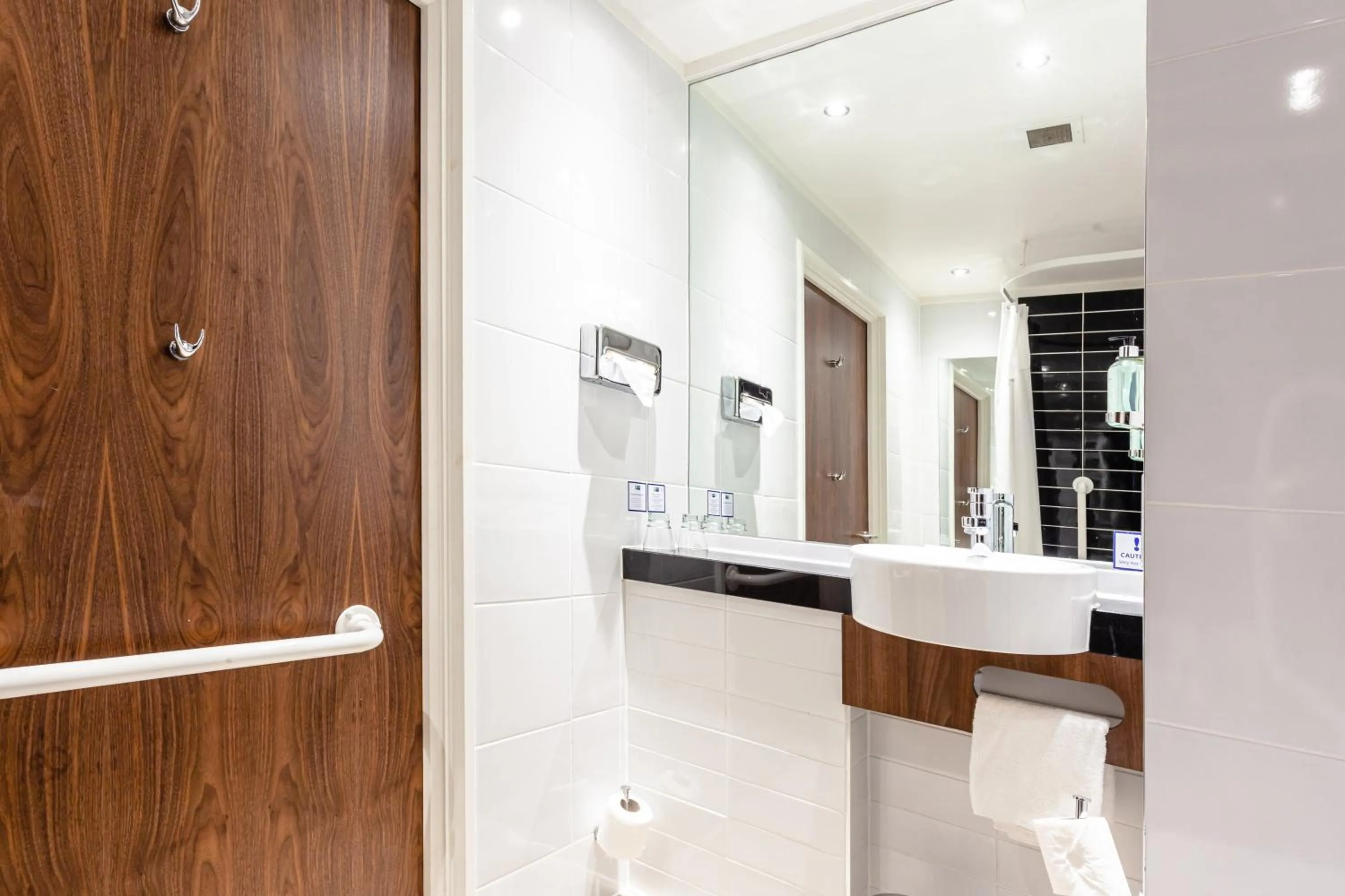 Bathroom in Holiday Inn Express Edinburgh Airport by IHG