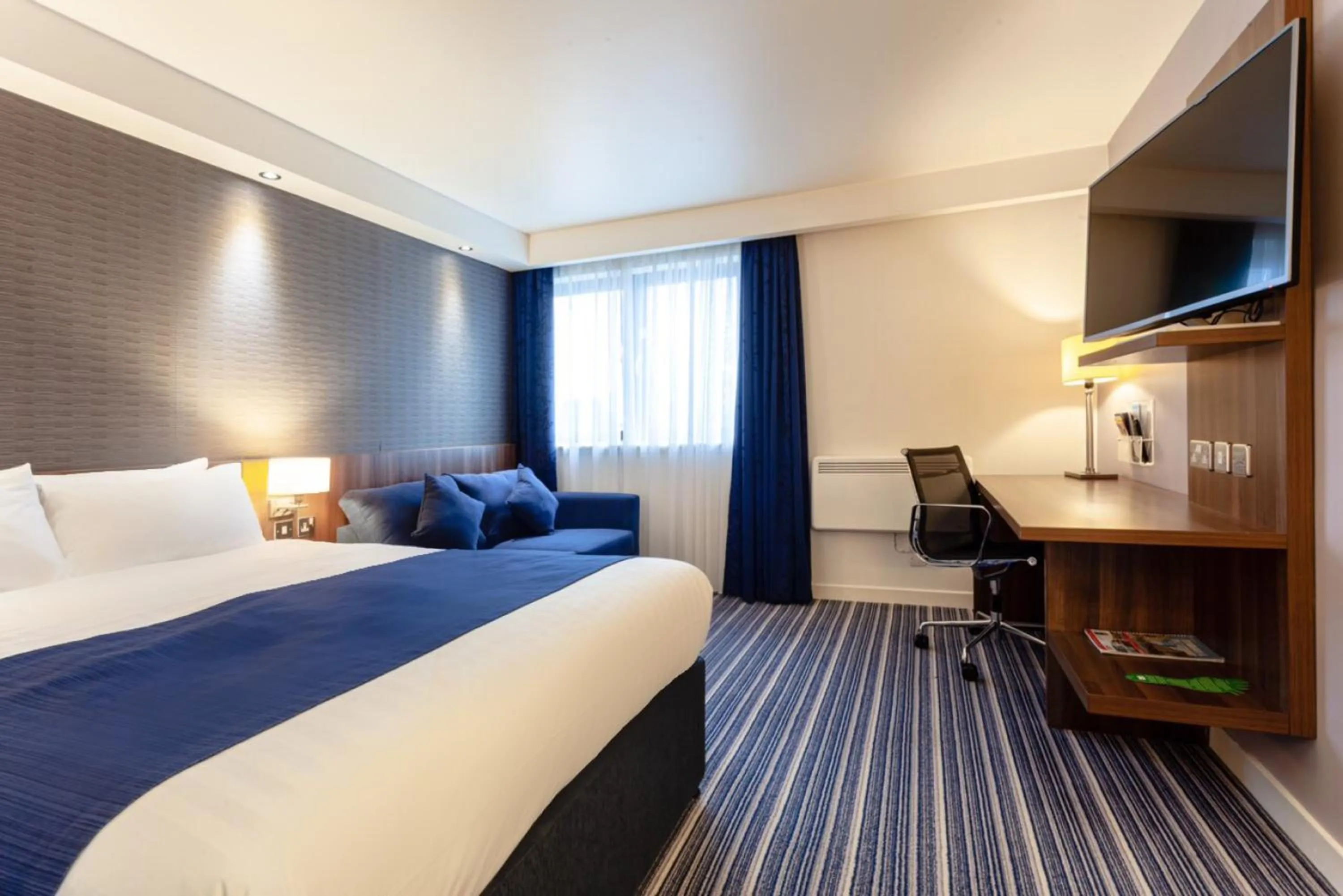 Bedroom, Bed in Holiday Inn Express Edinburgh Airport by IHG
