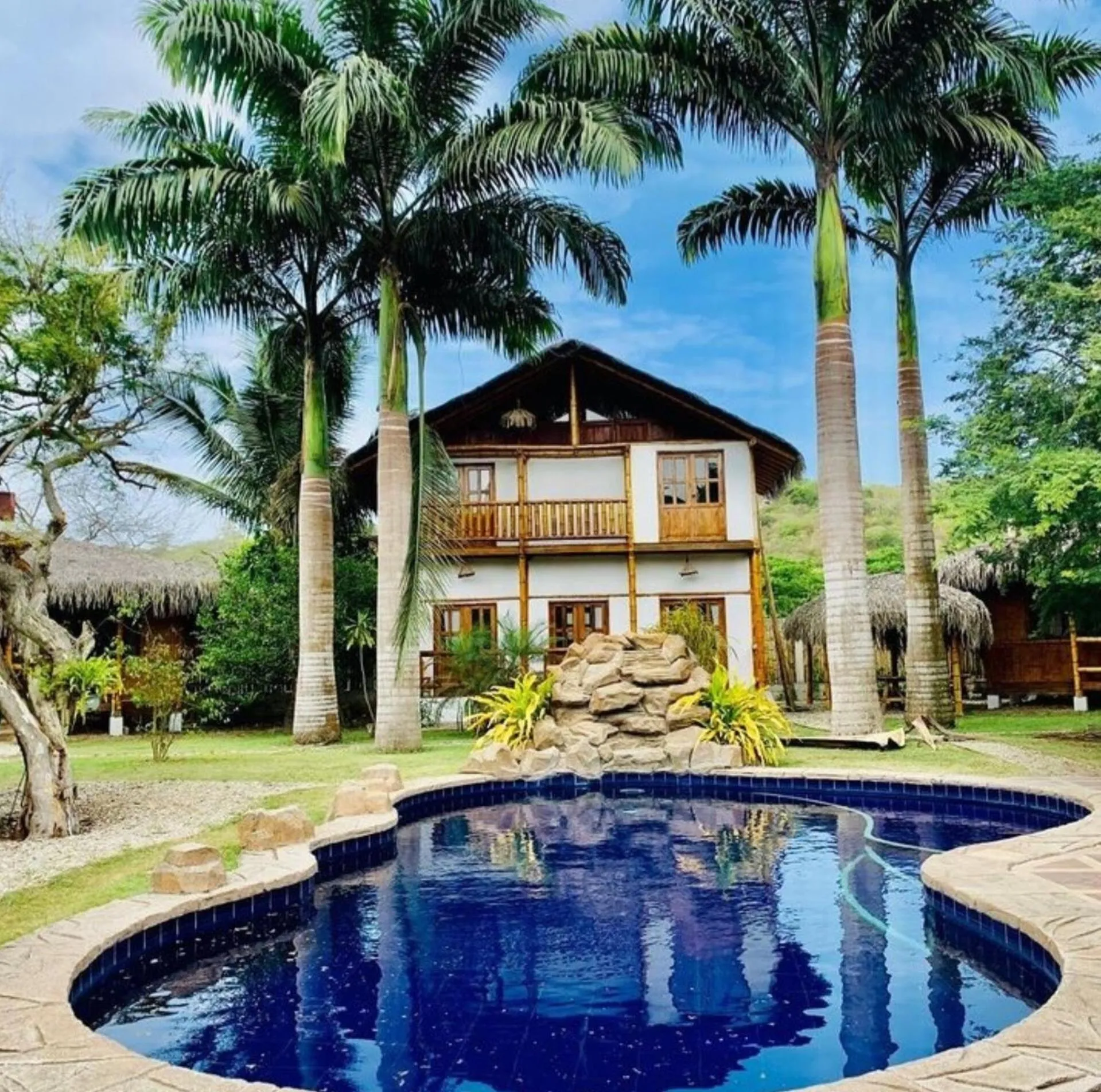 The Palms Montañita