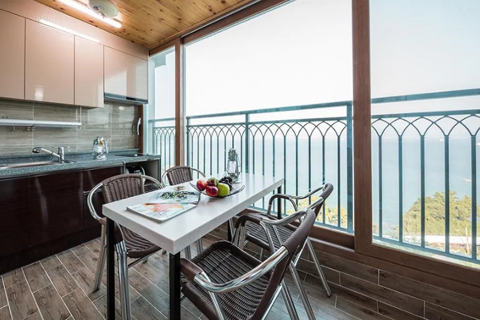 Aria Pension & Resort