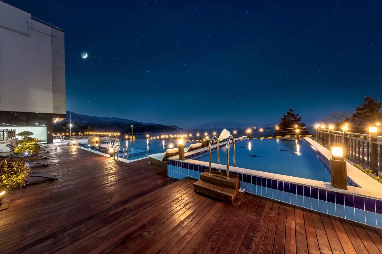 Aria Pension & Resort