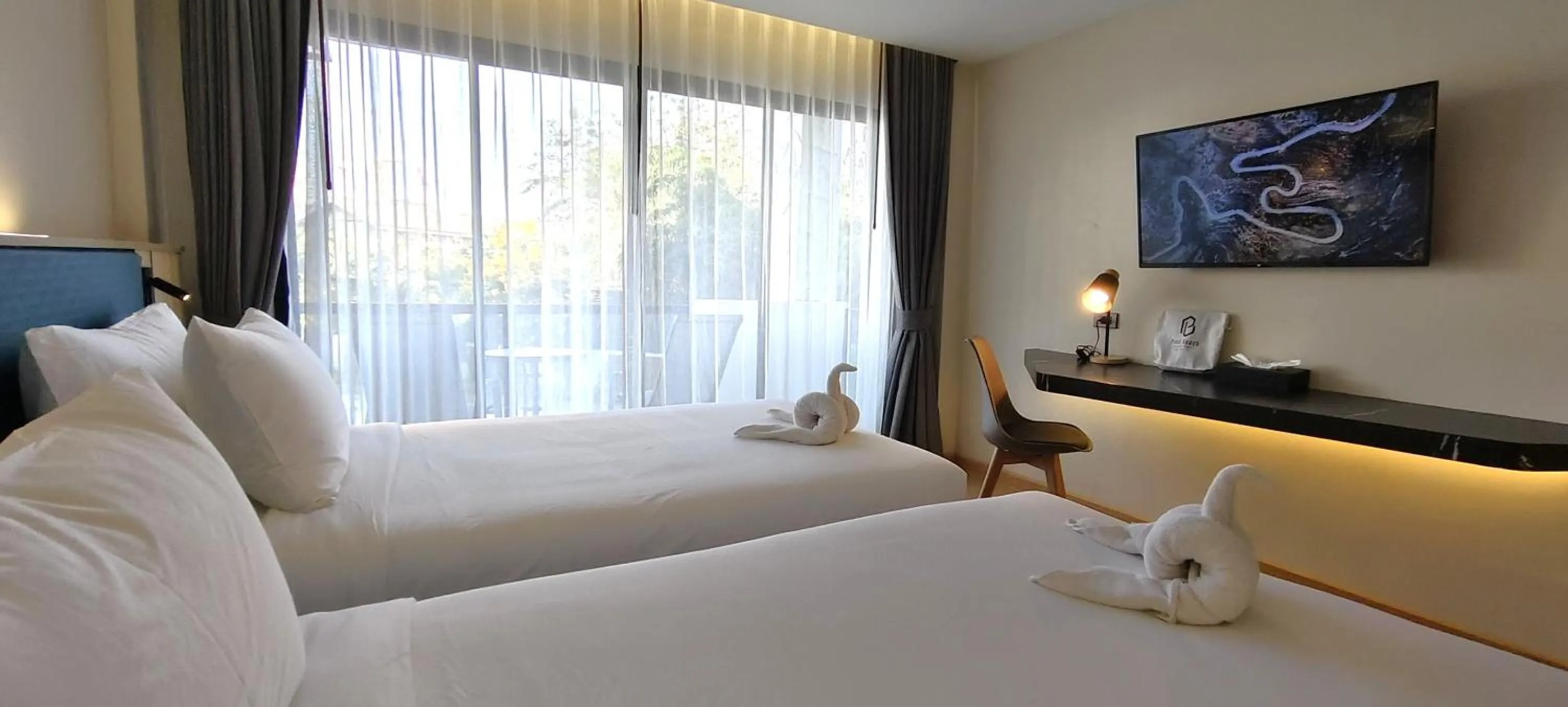 Bed in Pooh Beach Resort & Spa