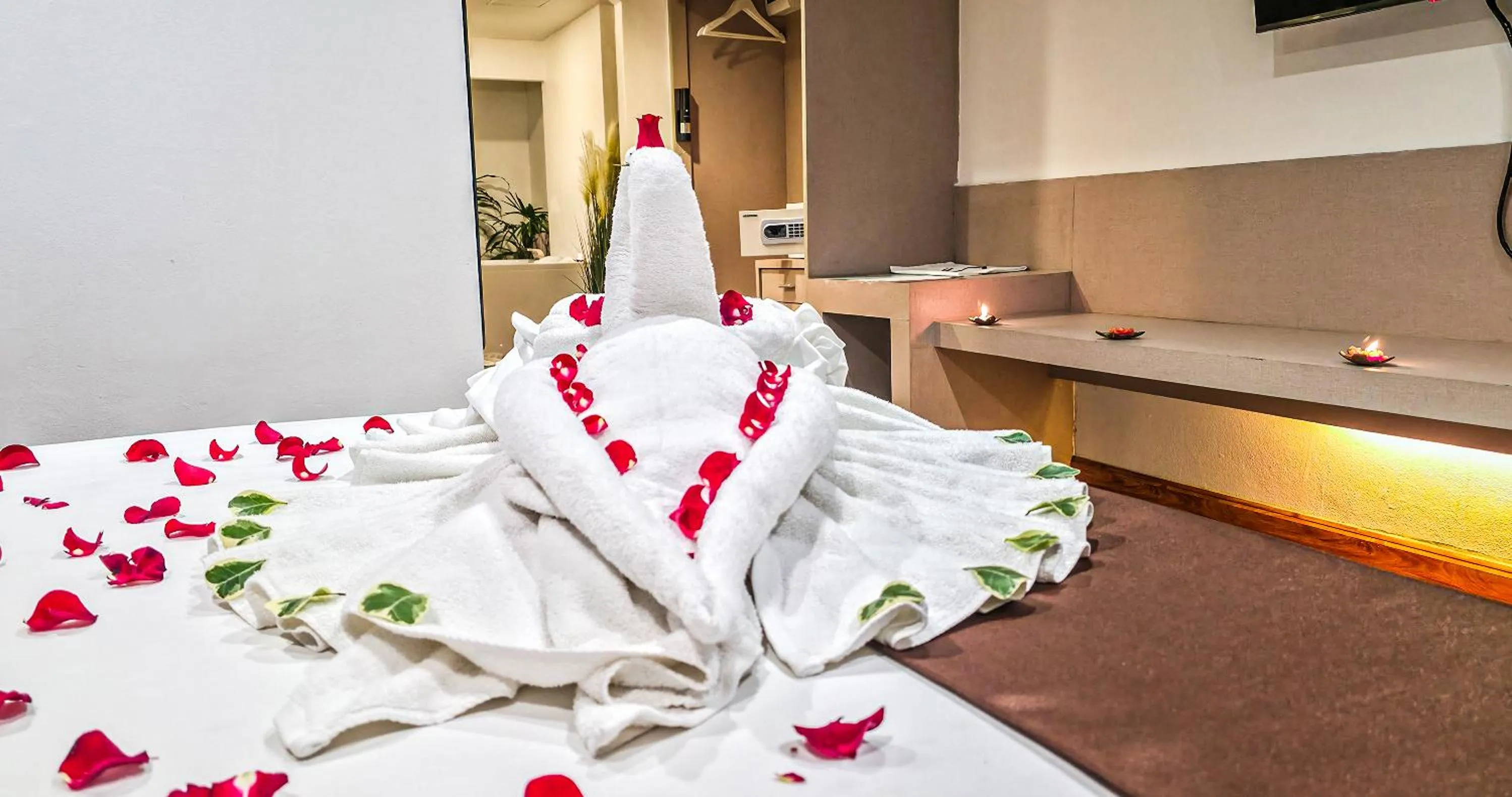 Bed in Pooh Beach Resort & Spa