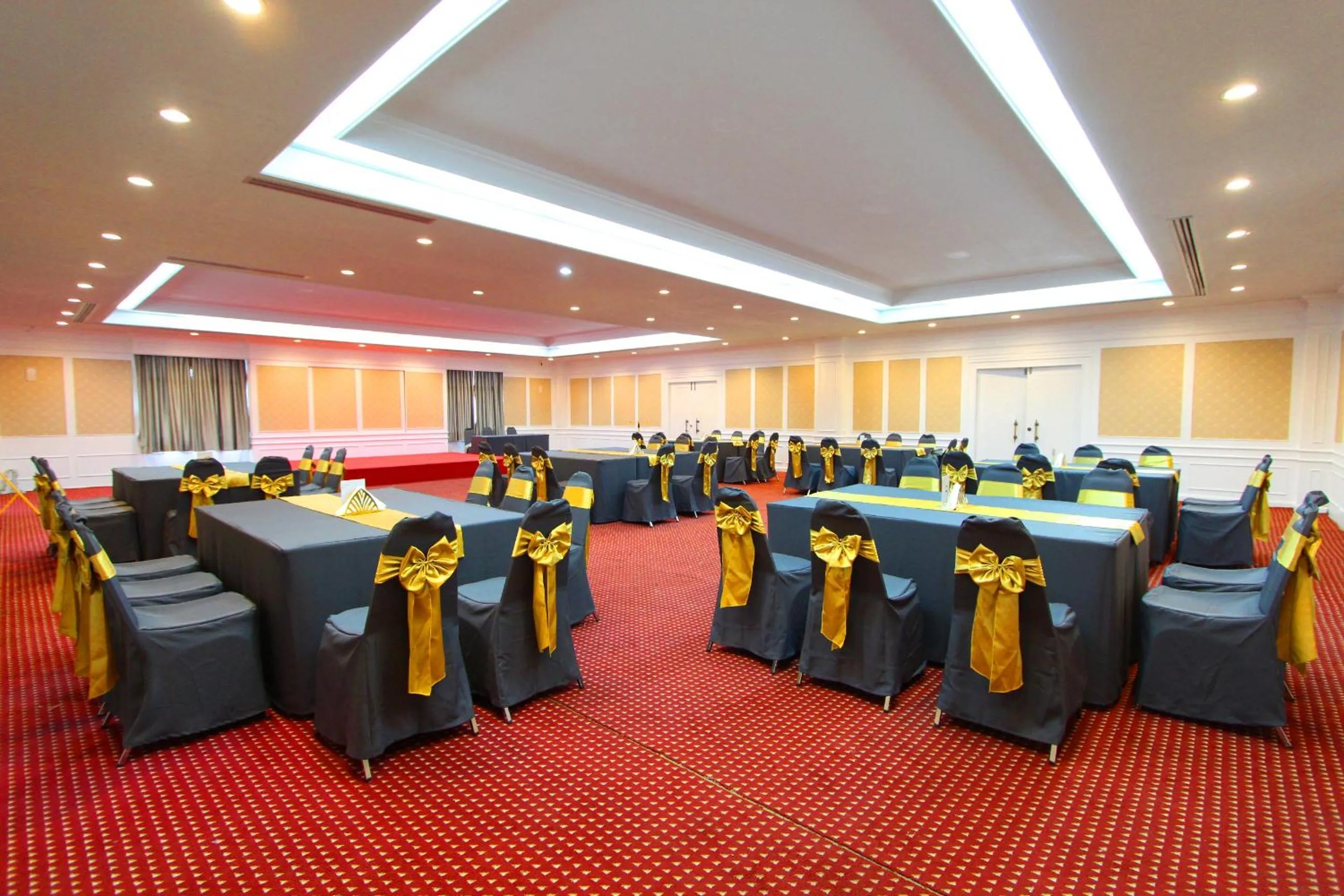 Banquet/Function facilities in Pooh Beach Resort & Spa