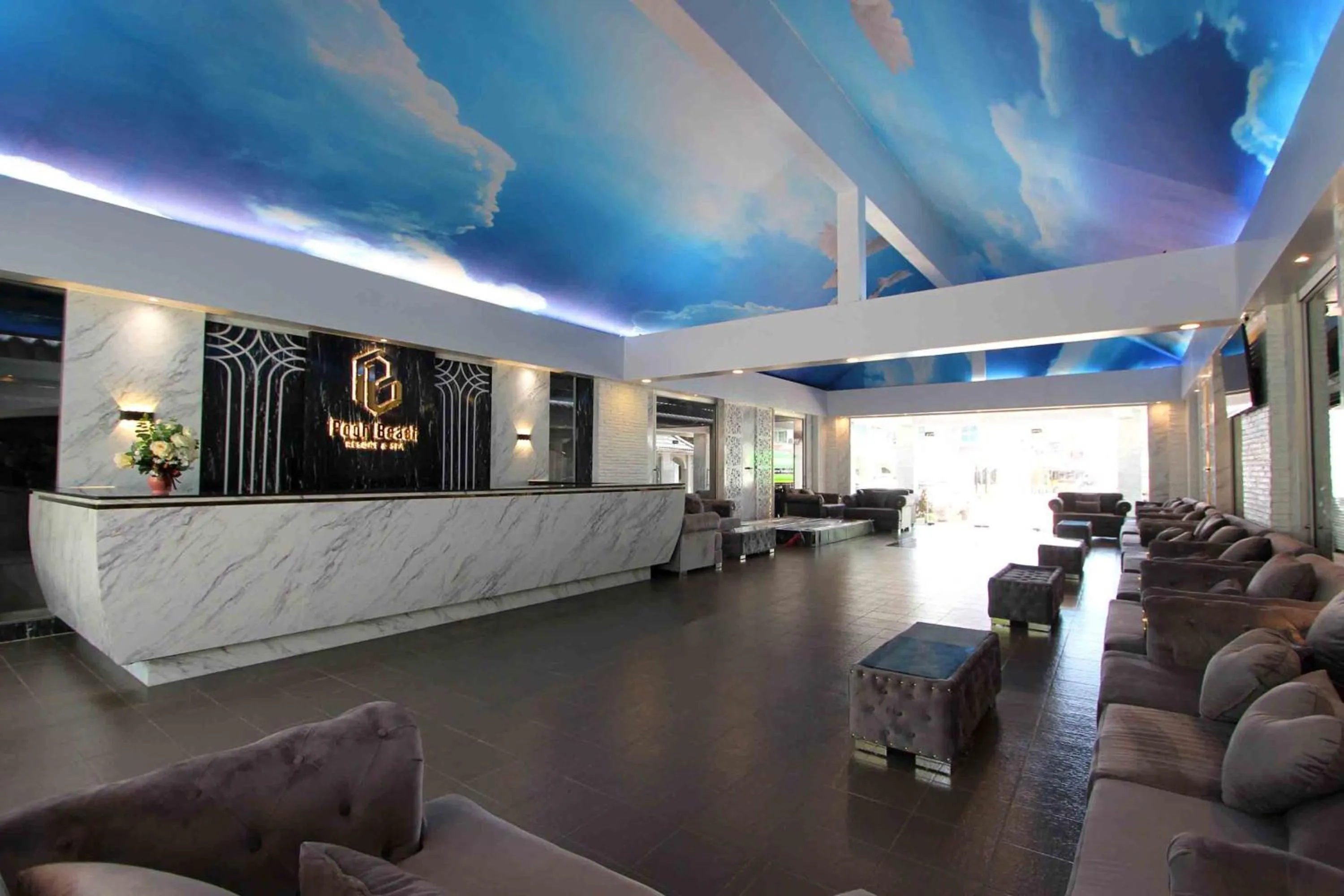 Lobby or reception in Pooh Beach Resort & Spa