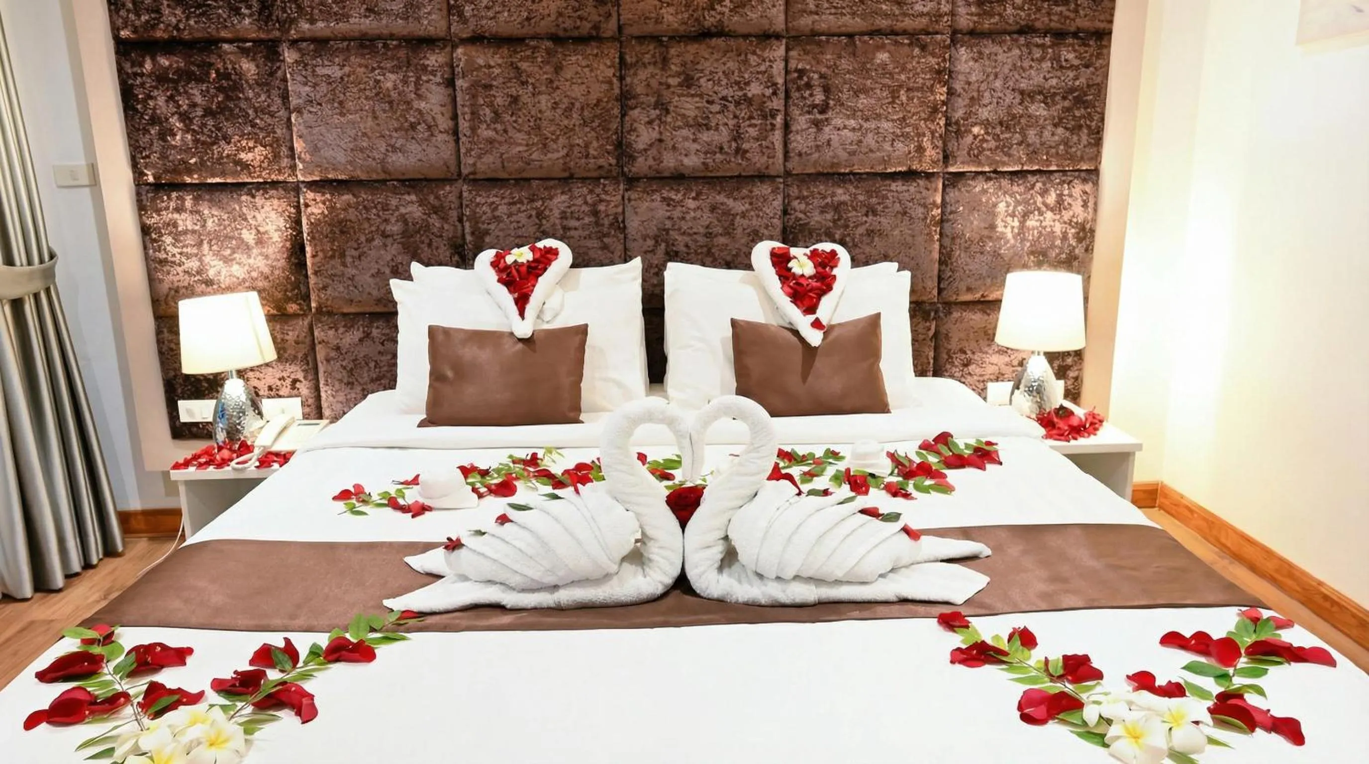 Bed in Pooh Beach Resort & Spa