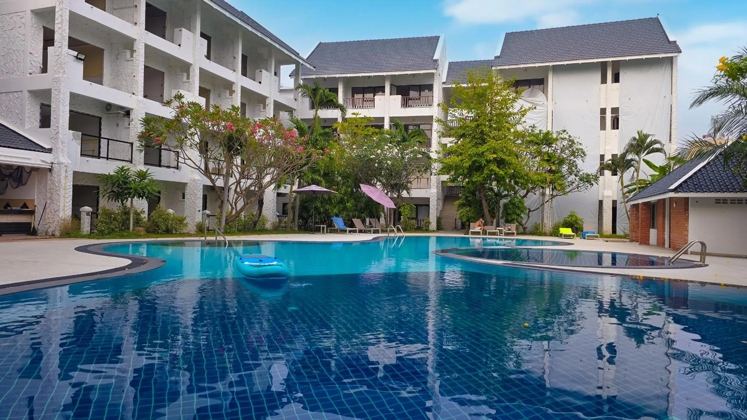 Property building in Pooh Beach Resort & Spa